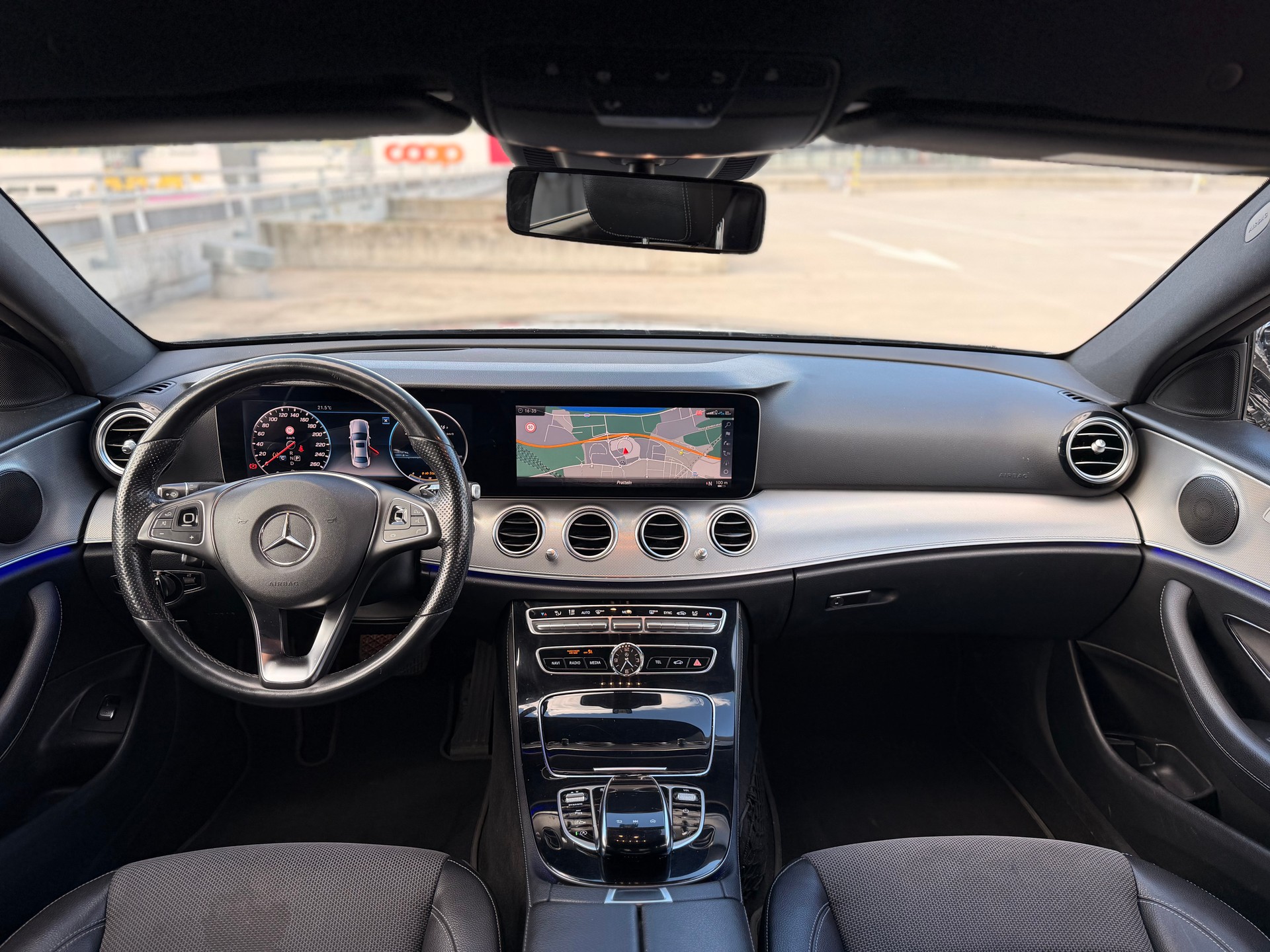 MERCEDES-BENZ E 200 9G-Tronic-image-10