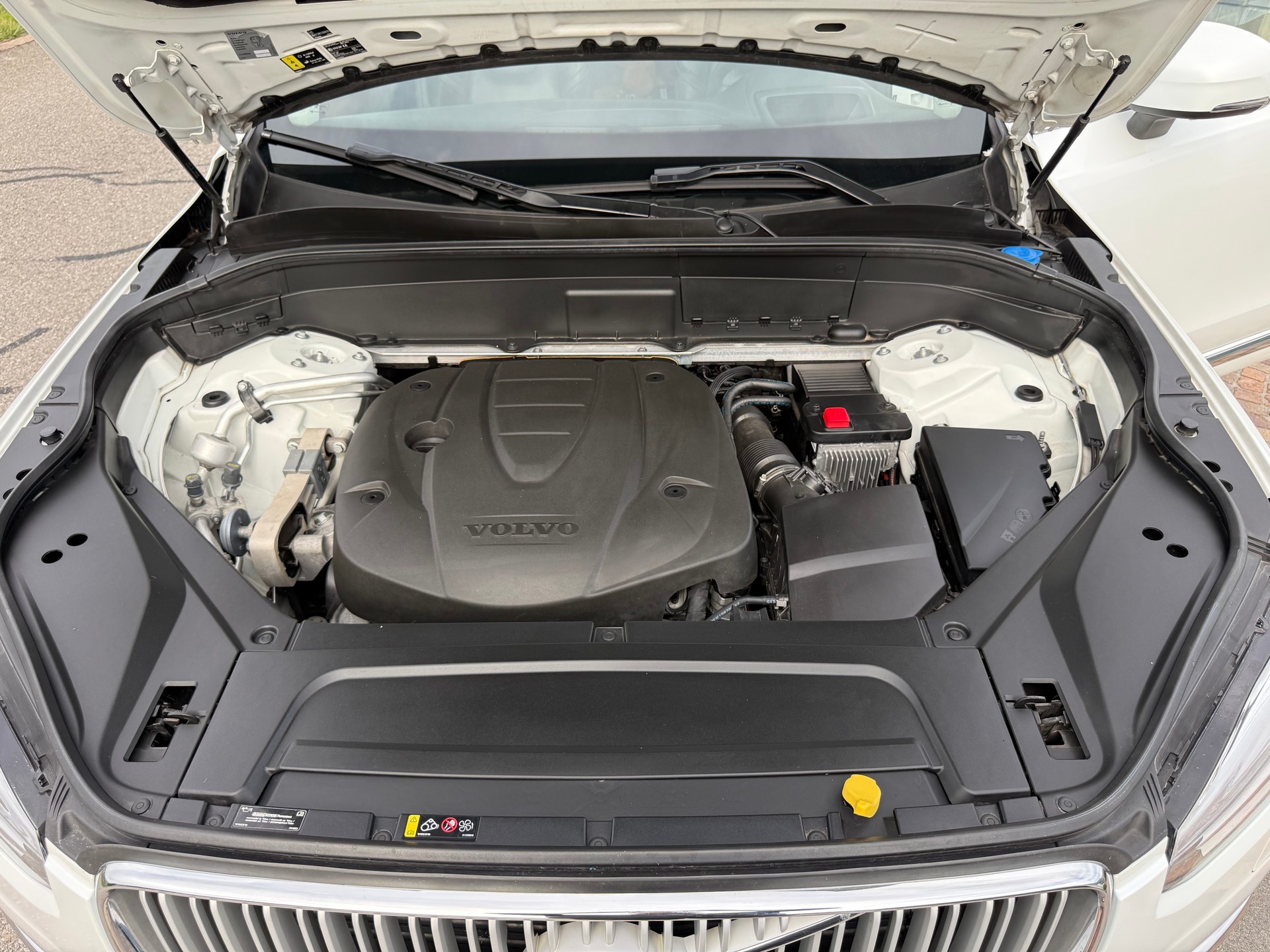 VOLVO 2.0 D5 Inscription 7P. AWD-image-17