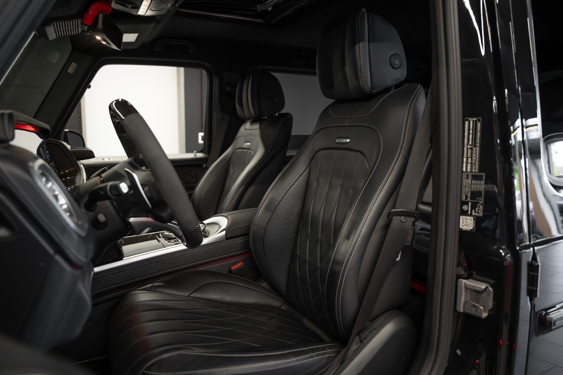 MERCEDES-BENZ G 63 AMG Speedshift Plus G-Tronic / CH Auto / Gratis Service / Night Paket II / Carbon Paket / Burmester / Schiebedach-image-10