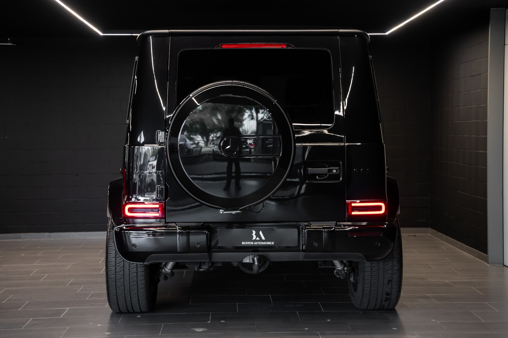 MERCEDES-BENZ G 63 AMG Speedshift Plus G-Tronic / CH Auto / Gratis Service / Night Paket II / Carbon Paket / Burmester / Schiebedach-image-7