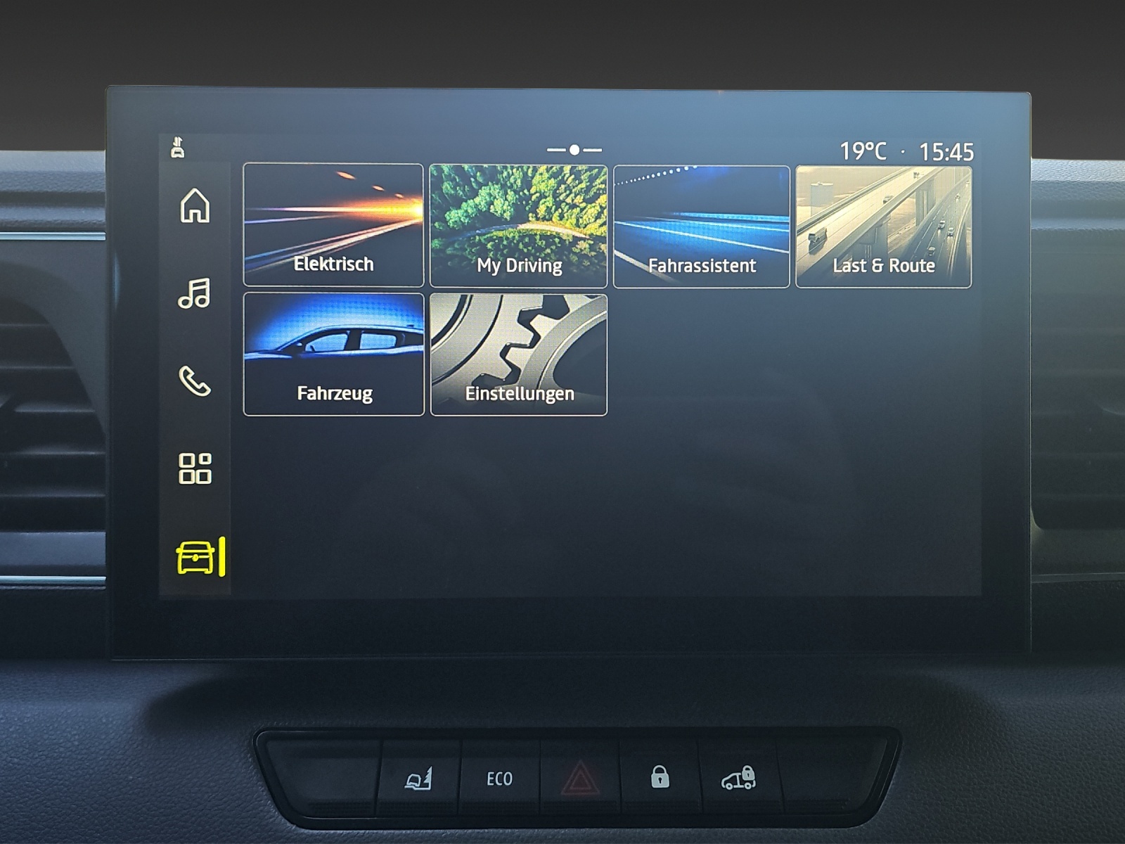 RENAULT Master E-Tech 35 EV 87kWh L2H2-image-15