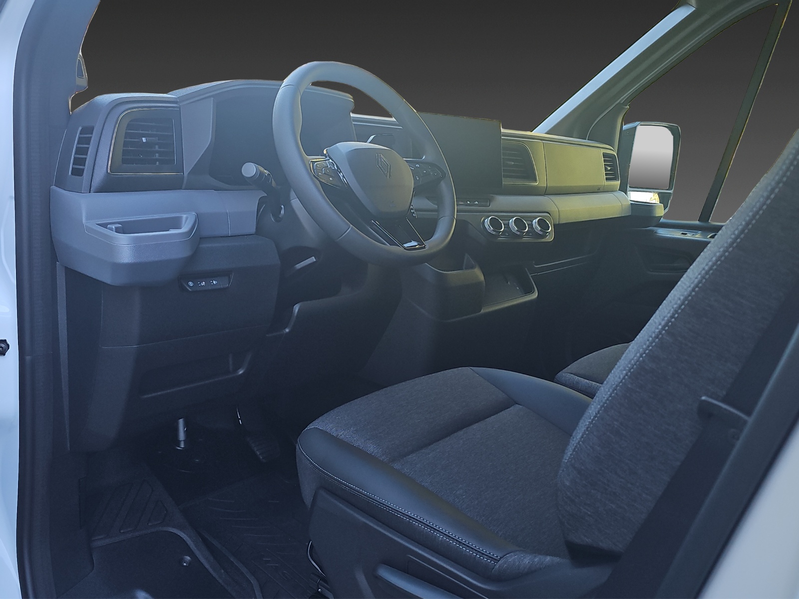 RENAULT Master E-Tech 35 EV 87kWh L2H2-image-10