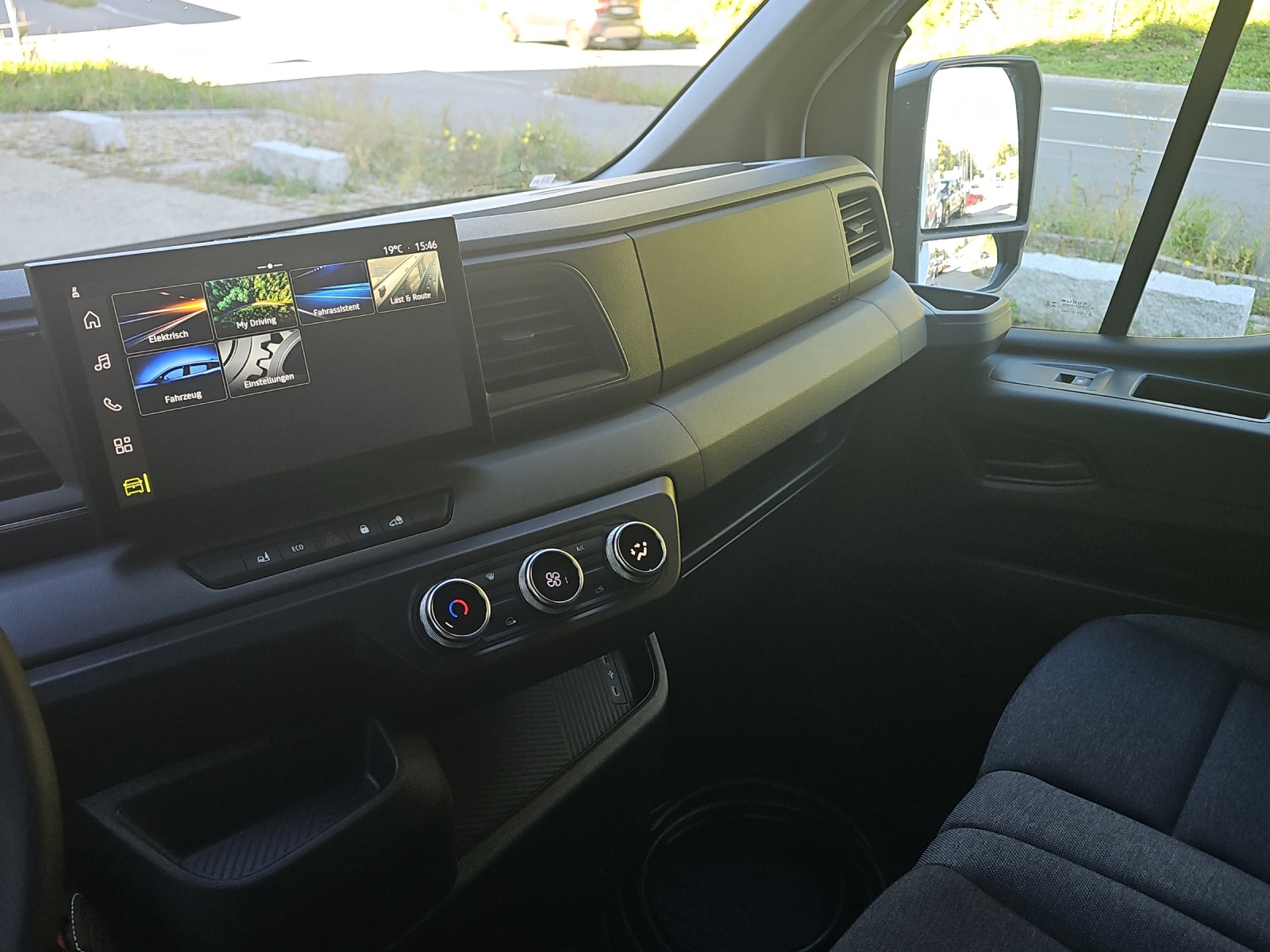 RENAULT Master E-Tech 35 EV 87kWh L2H2-image-20