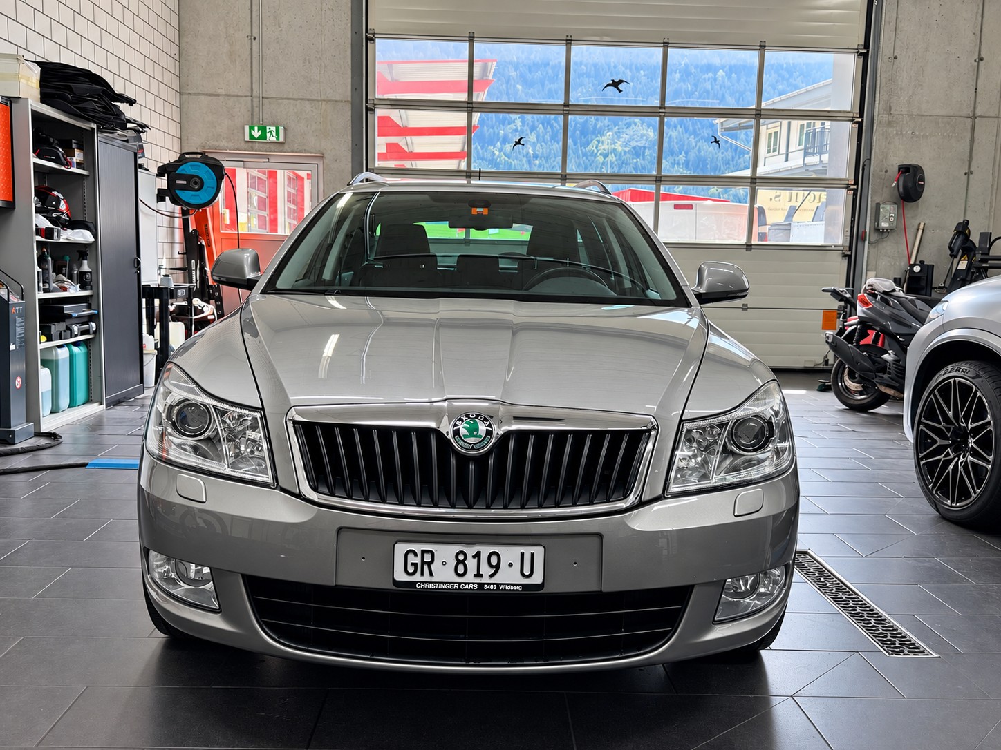 SKODA Octavia Combi 1.8 TSI Swiss Adventure 4x4-image-4
