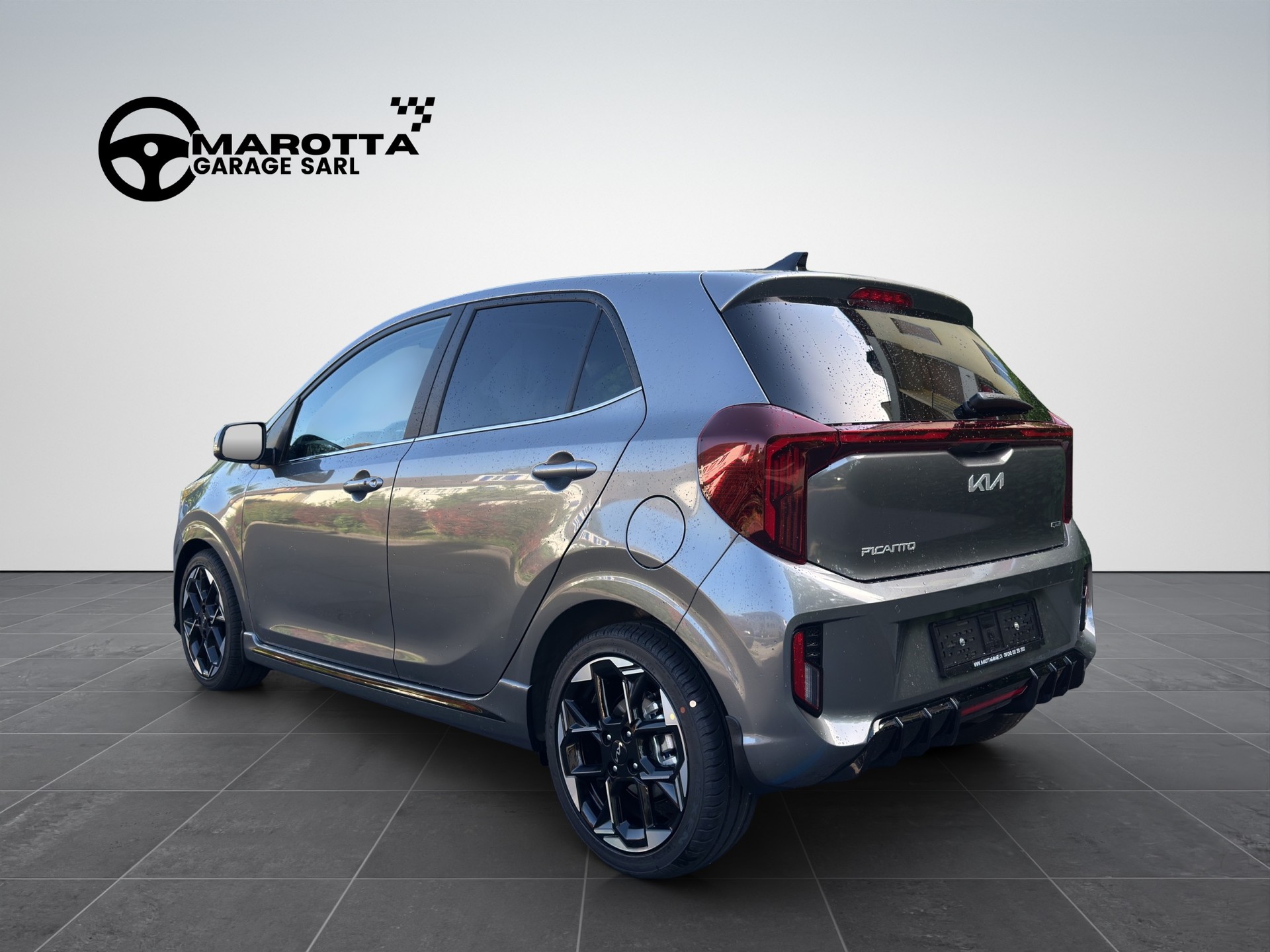 KIA Picanto 1.0 CVVT GT-Line Automatic-image-3