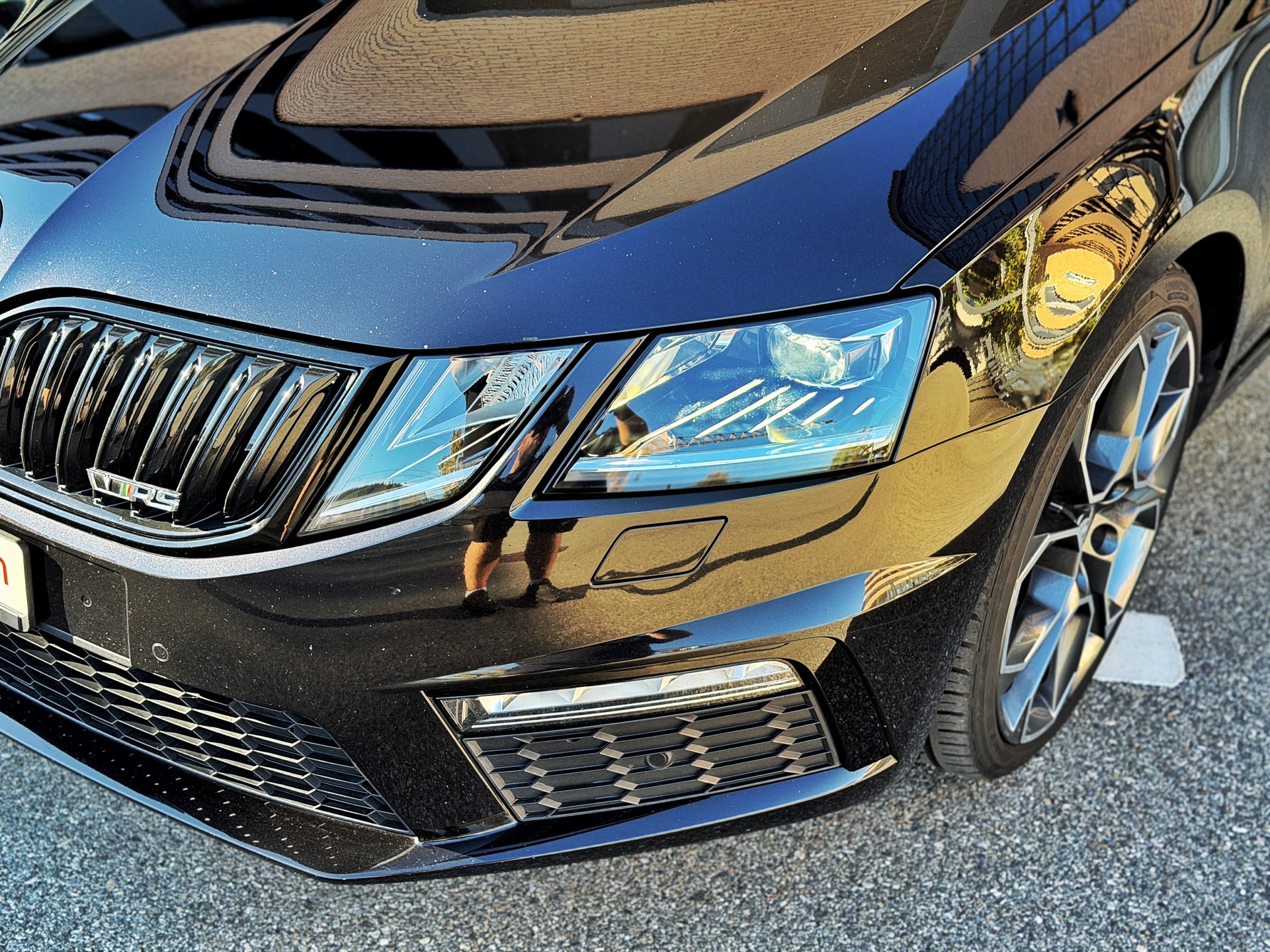 SKODA Octavia Combi 2.0 TDI RS DSG-image-7