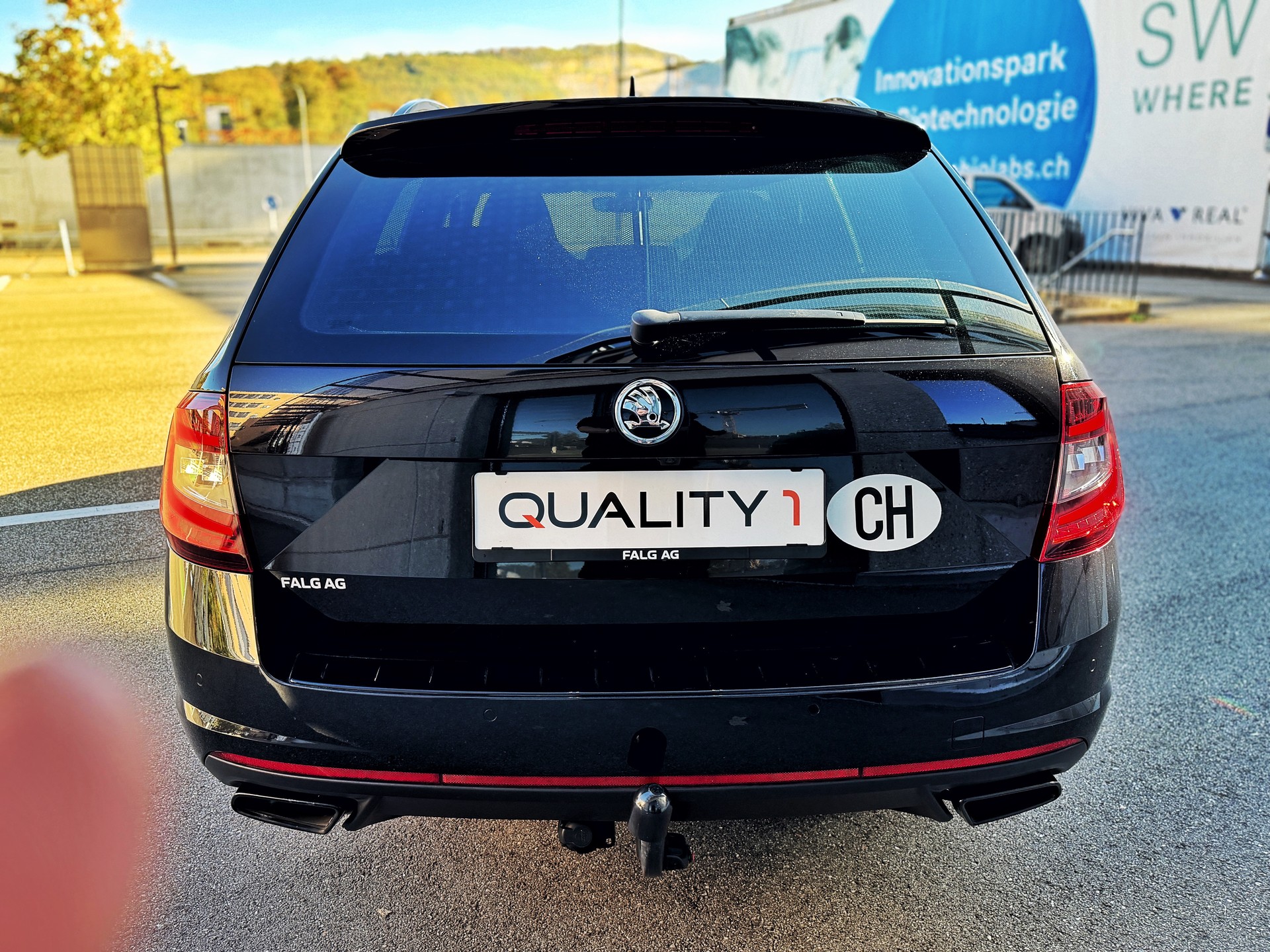 SKODA Octavia Combi 2.0 TDI RS DSG-image-5