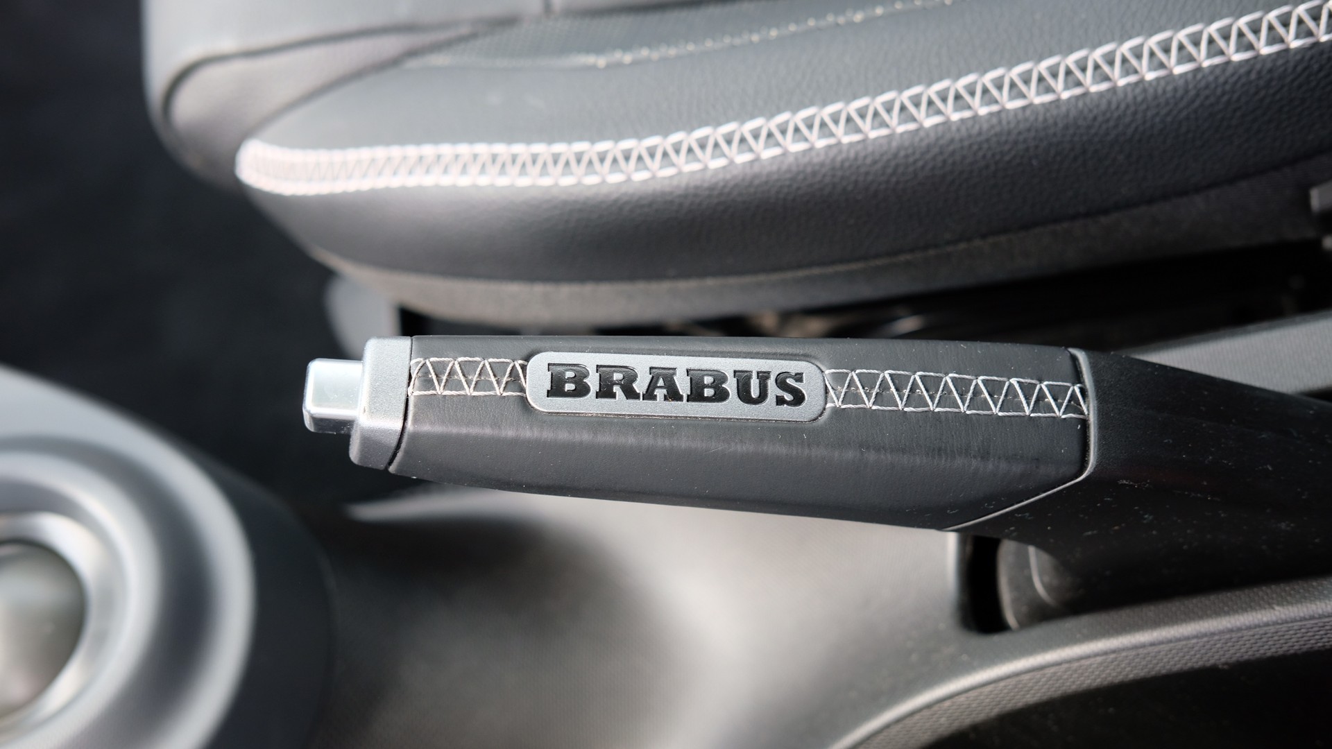 SMART 0.9 Brabus Xclusive twinamic-image-15