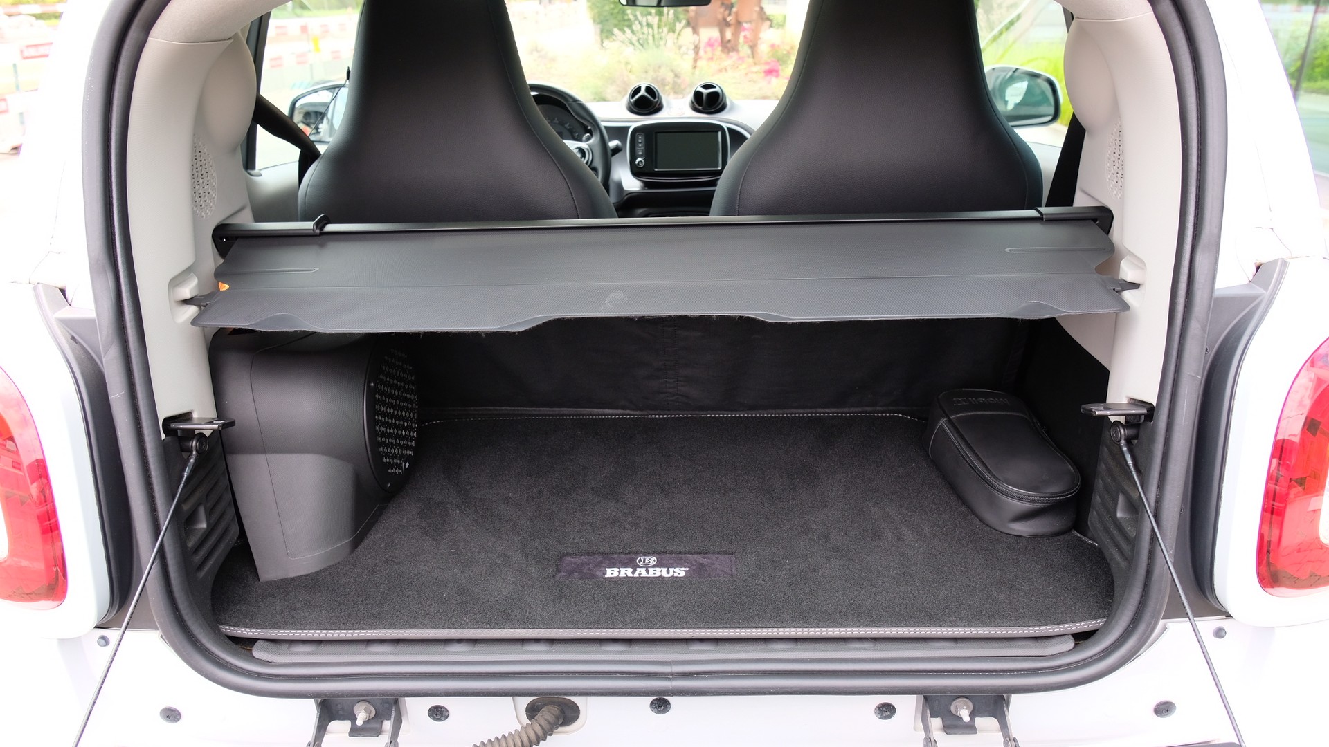 SMART 0.9 Brabus Xclusive twinamic-image-19