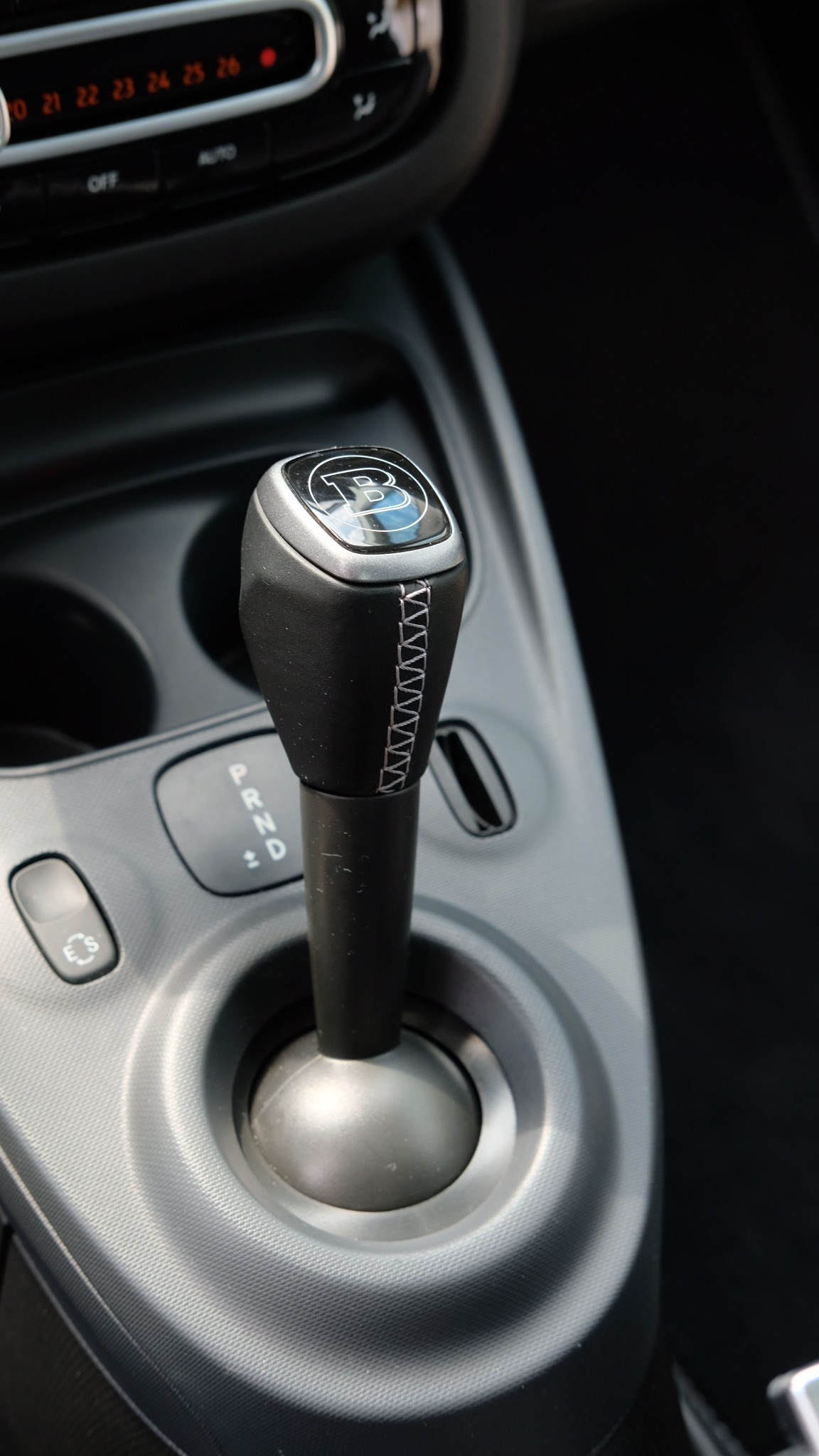 SMART 0.9 Brabus Xclusive twinamic-image-14