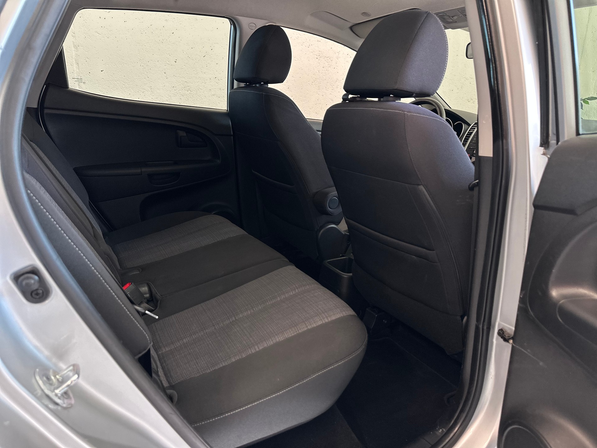 KIA Venga 1.6 CVVT Trend-image-18