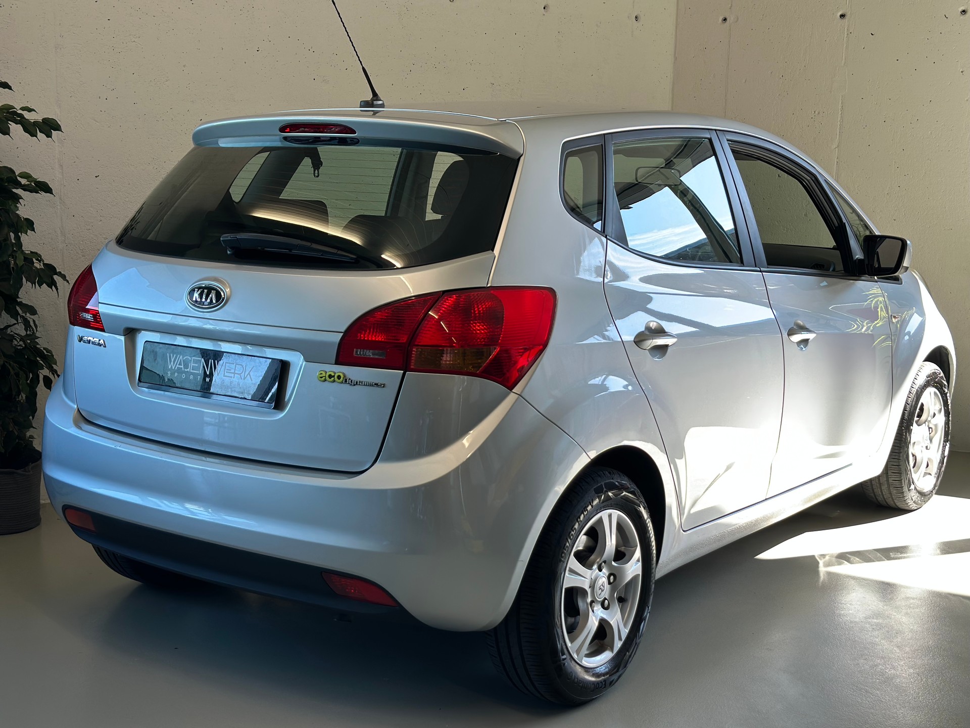 KIA Venga 1.6 CVVT Trend-image-21