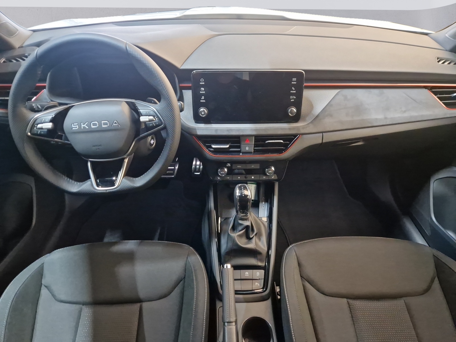 SKODA Kamiq 1.0 TSI Dynamic DSG-image-9