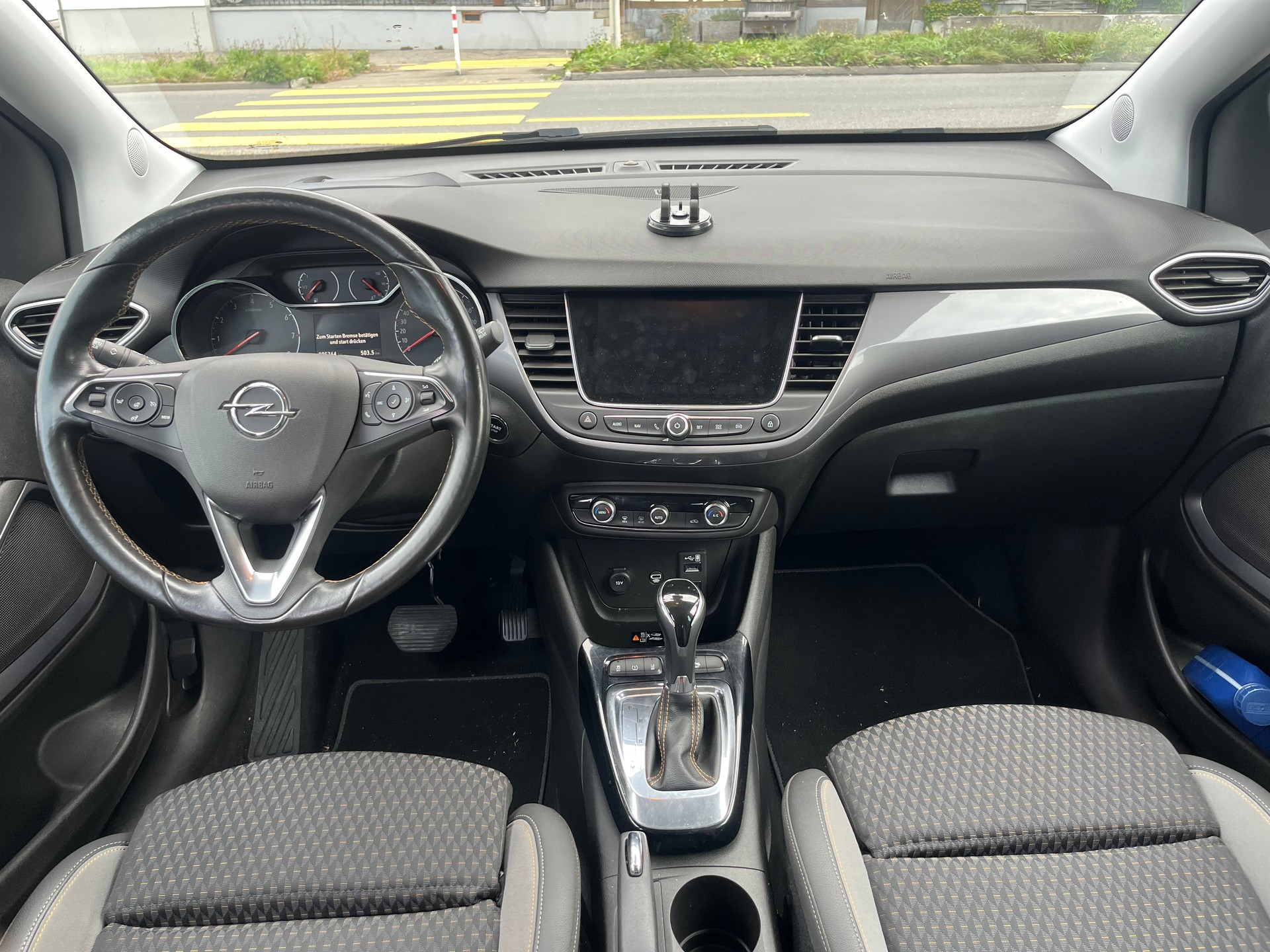 OPEL Crossland X 1.2i TP Excellence Automatik-image-11