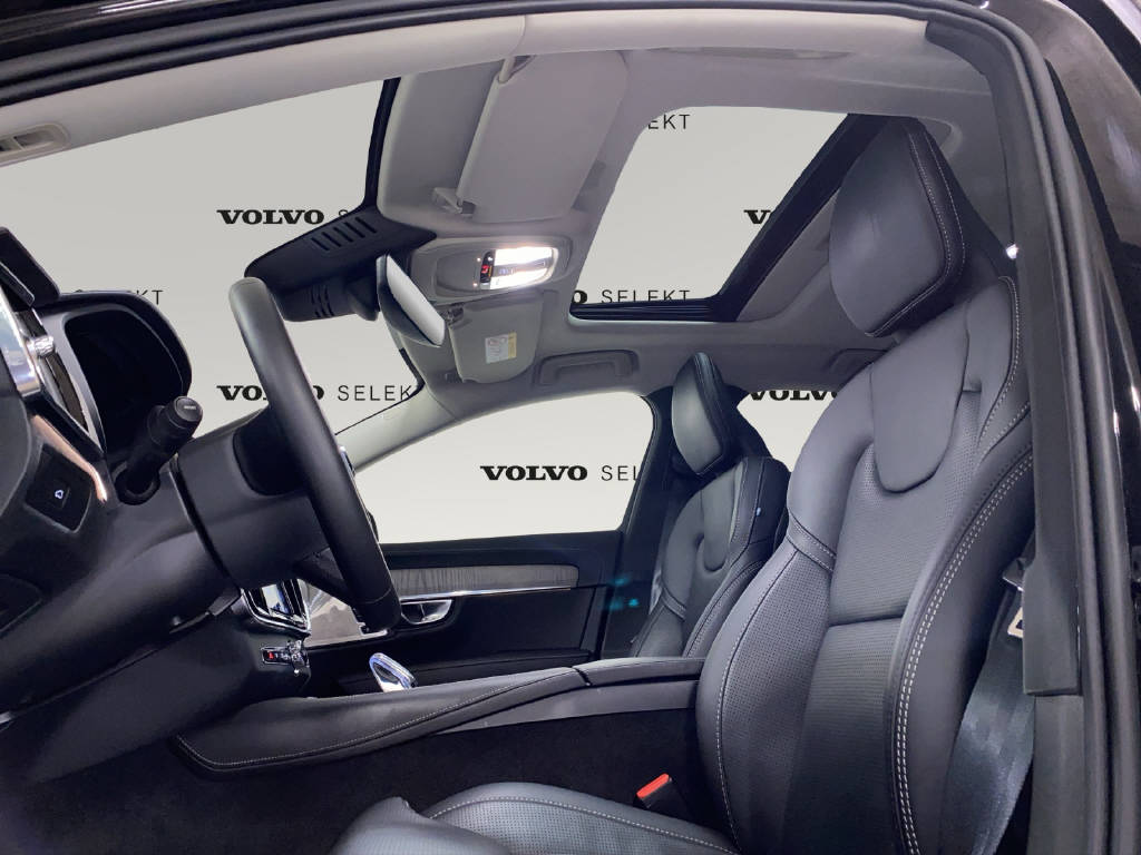 VOLVO S90 2.0 B6 Ultimate Dark AWD-image-6
