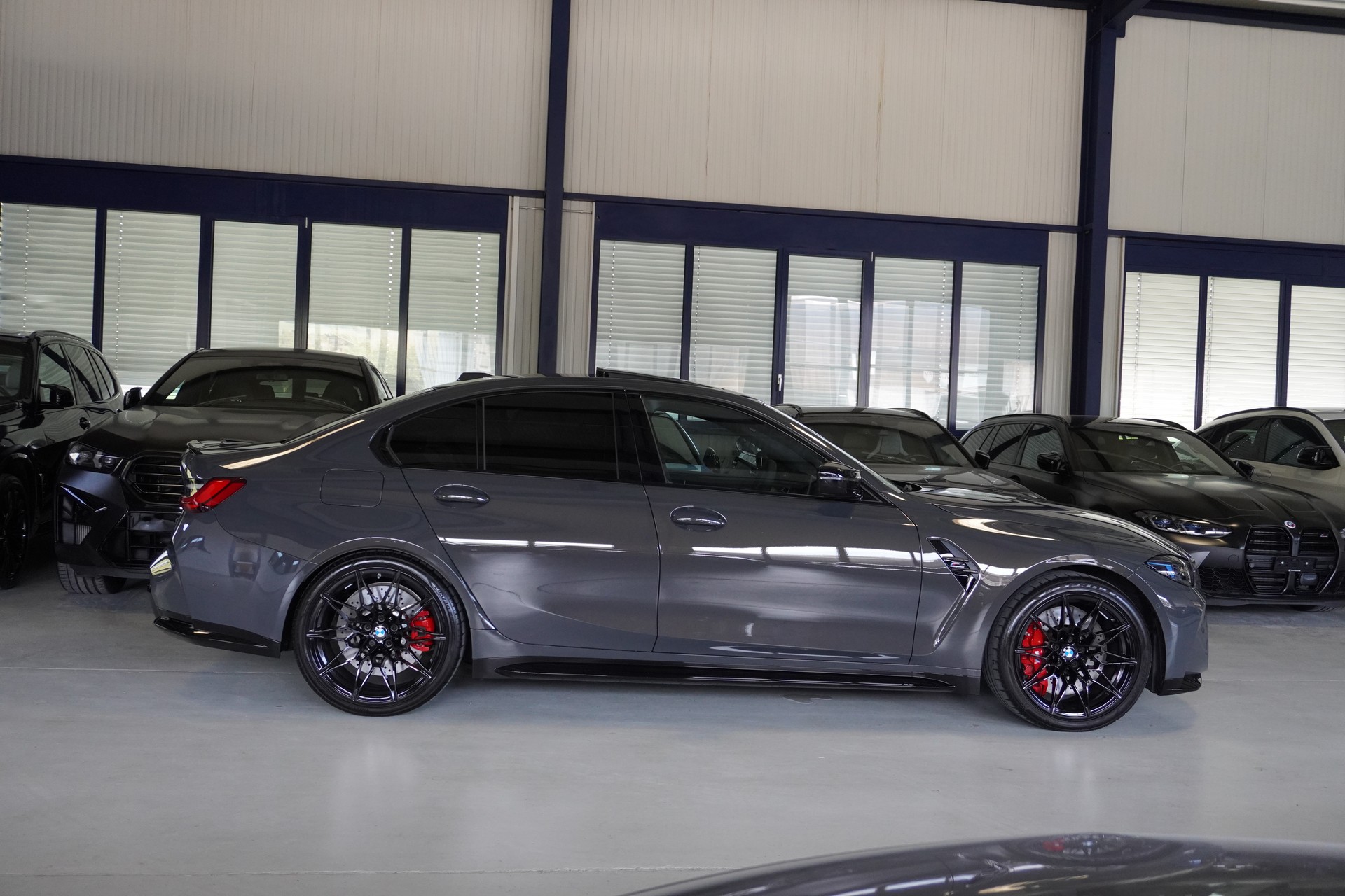 BMW M3 Competition M xDrive // BMW Werksgarantie bis 03/2029 // Individual Dravitgrau //-image-4