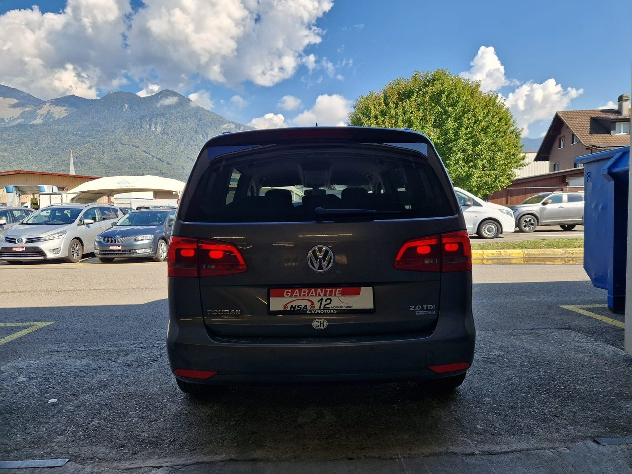VW Touran 2.0 TDI BMT Comfortline DSG 7 Places-image-5