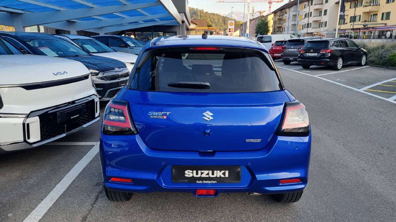 SUZUKI Swift 1.2 Tradizio Top Hybrid 4x4-image-4