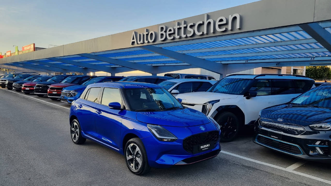 SUZUKI Swift 1.2 Tradizio Top Hybrid 4x4-image-0