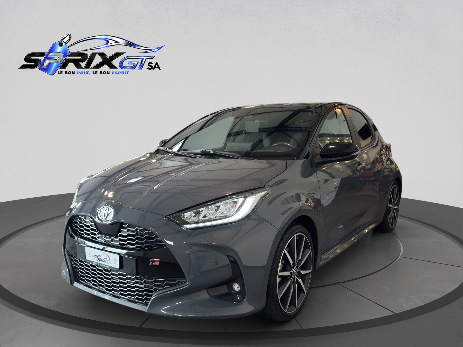 TOYOTA Yaris 1.5 GR Sport e-CVT