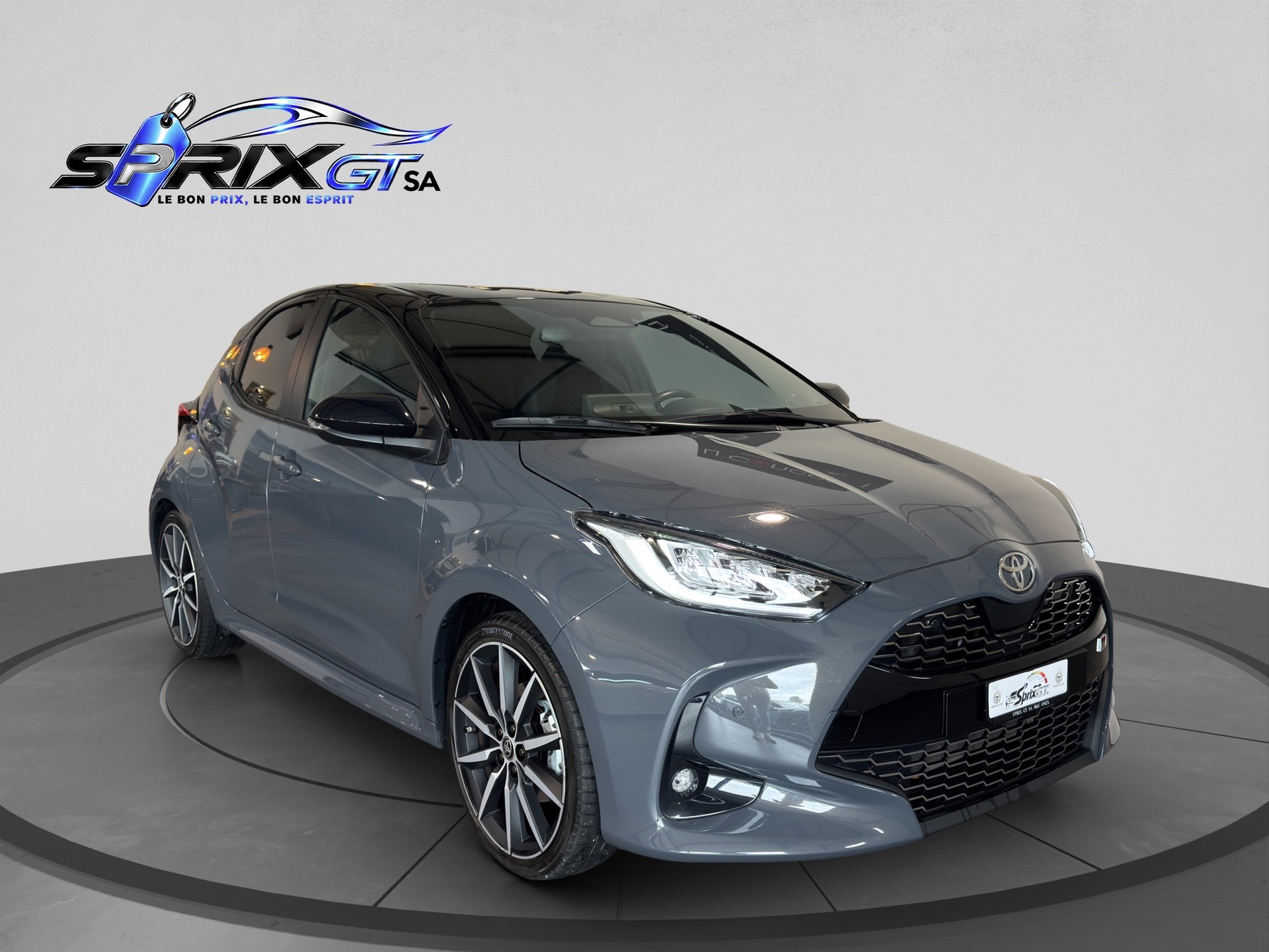 TOYOTA Yaris 1.5 GR Sport e-CVT-image-6