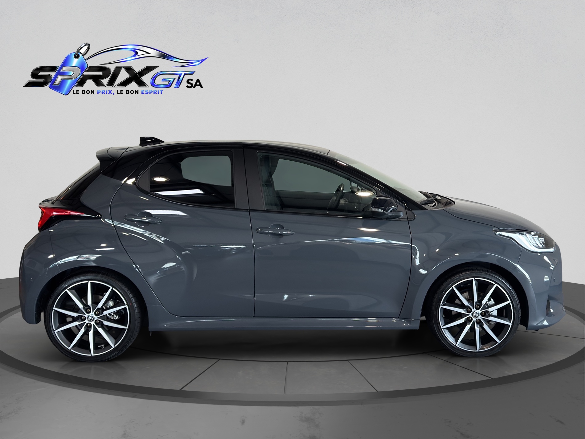 TOYOTA Yaris 1.5 GR Sport e-CVT-image-5