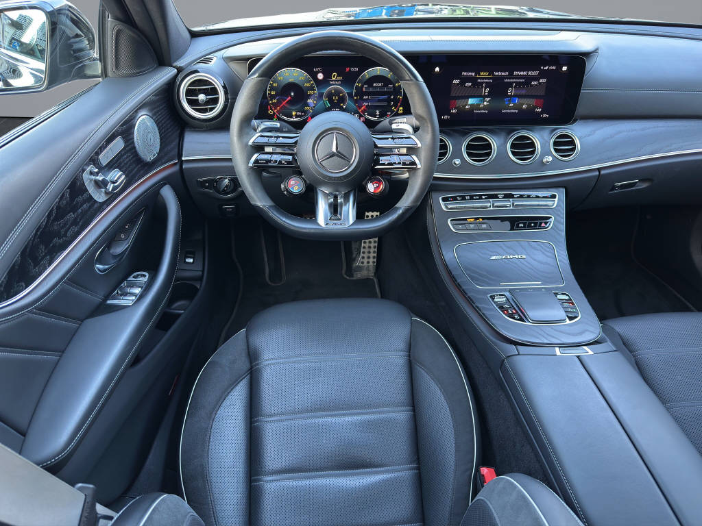 MERCEDES-BENZ E 63 S AMG 4matic+ Kombi-image-8