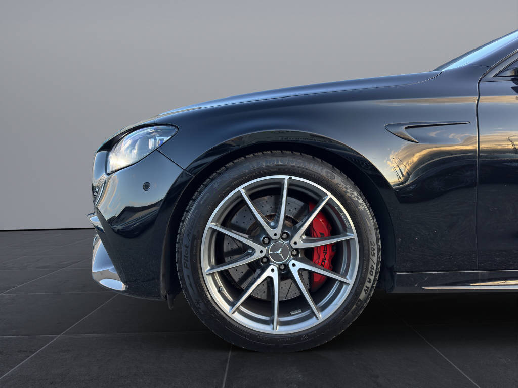 MERCEDES-BENZ E 63 S AMG 4matic+ Kombi-image-15