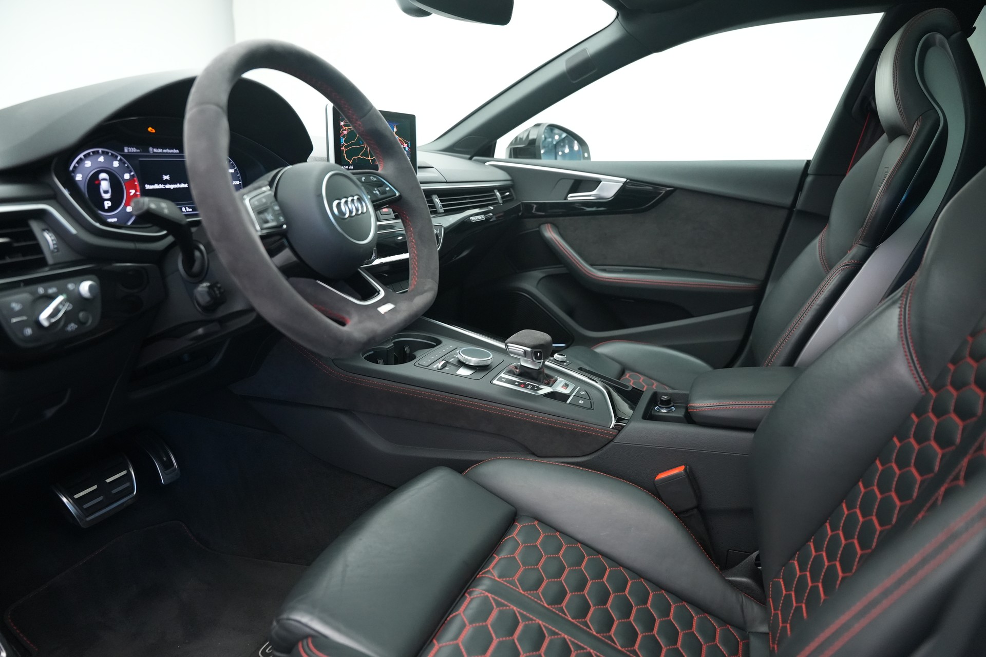 AUDI RS5 Sportback 2.9 TFSI quattro tiptronic *CH-Fahrzeug*-image-9