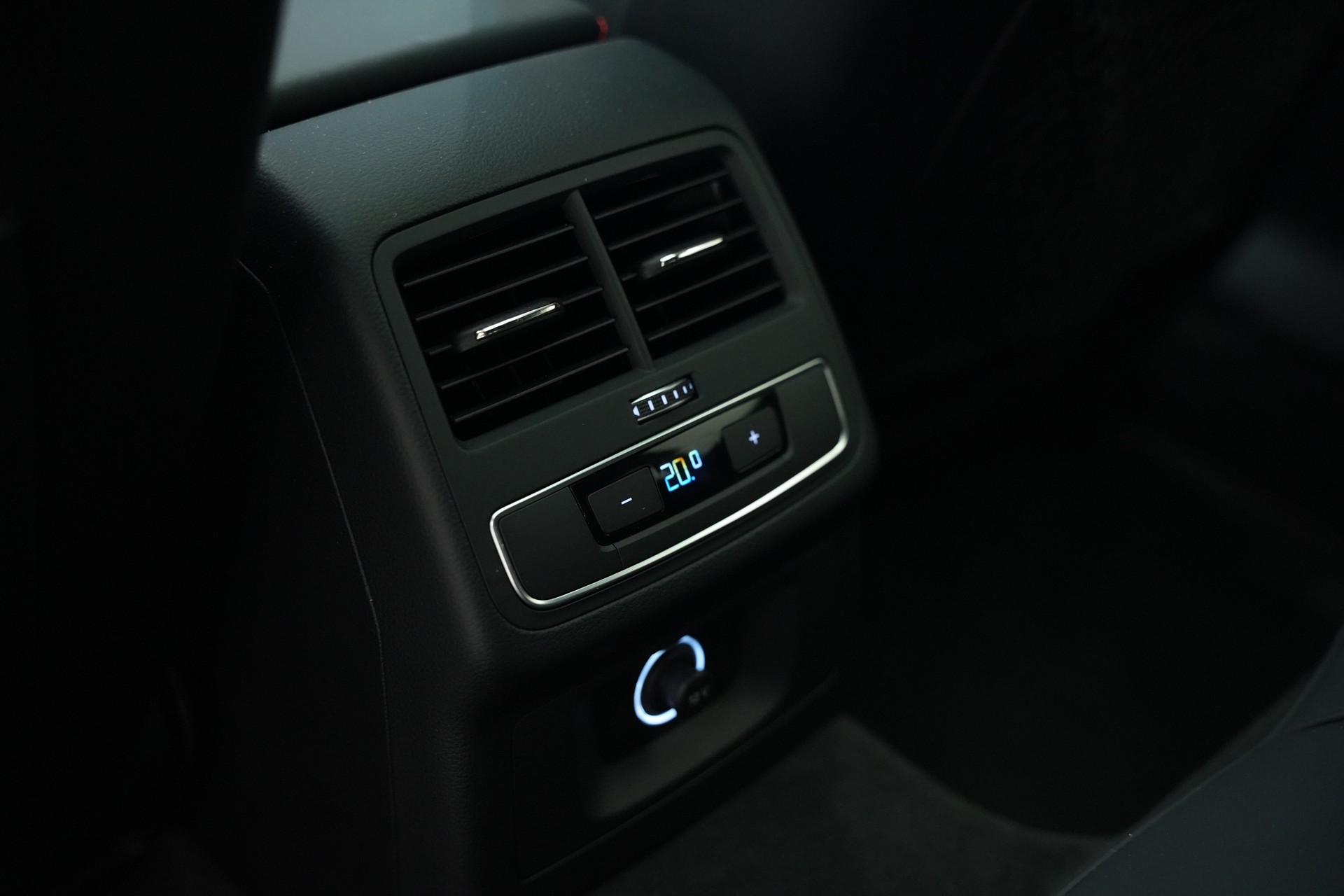 AUDI RS5 Sportback 2.9 TFSI quattro tiptronic *CH-Fahrzeug*-image-16