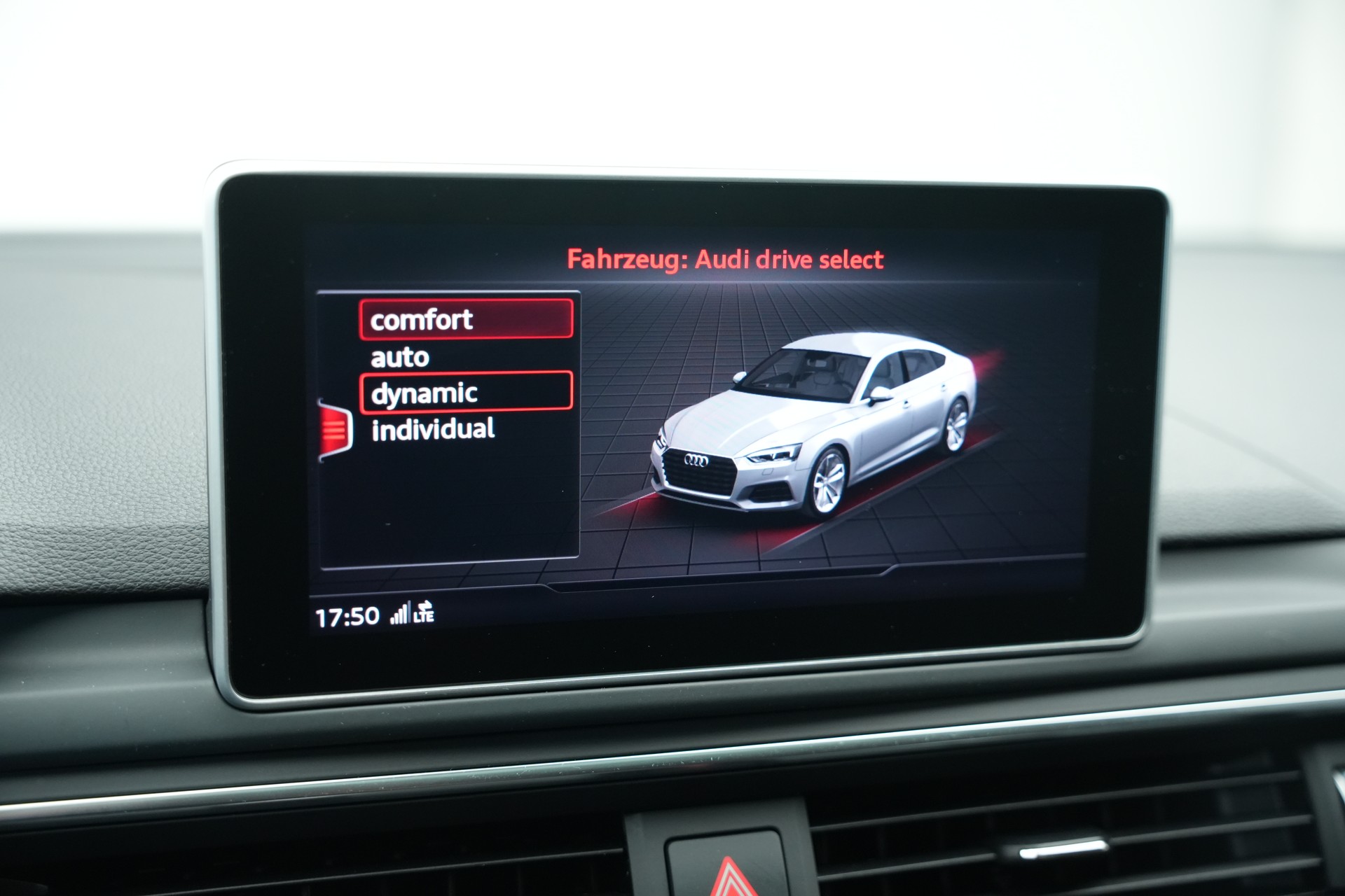 AUDI RS5 Sportback 2.9 TFSI quattro tiptronic *CH-Fahrzeug*-image-36