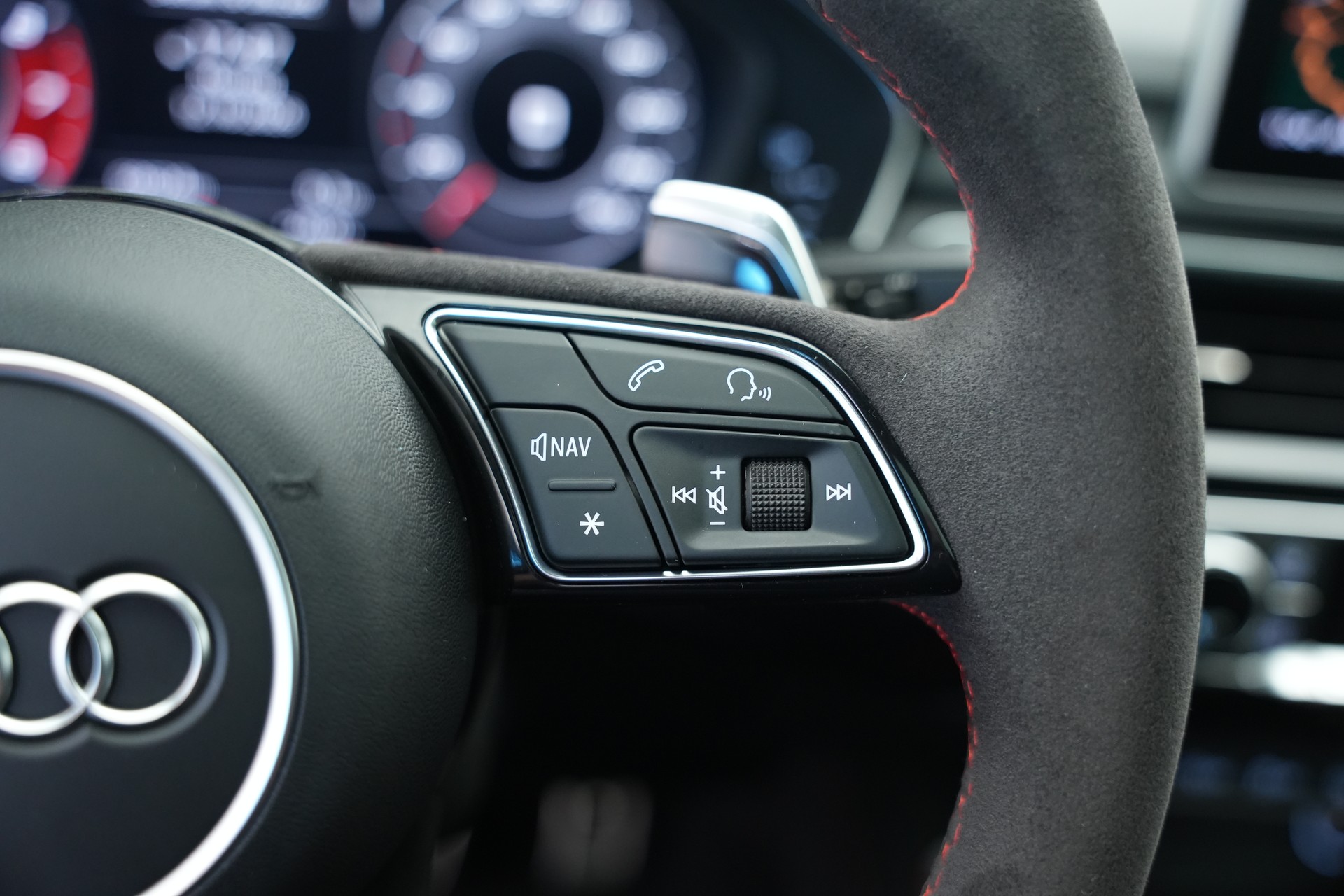 AUDI RS5 Sportback 2.9 TFSI quattro tiptronic *CH-Fahrzeug*-image-26
