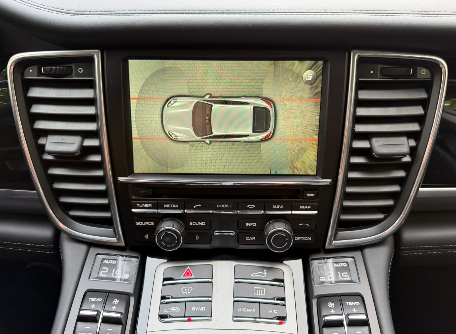 PORSCHE Panamera 4S 3.0 PDK-image-27