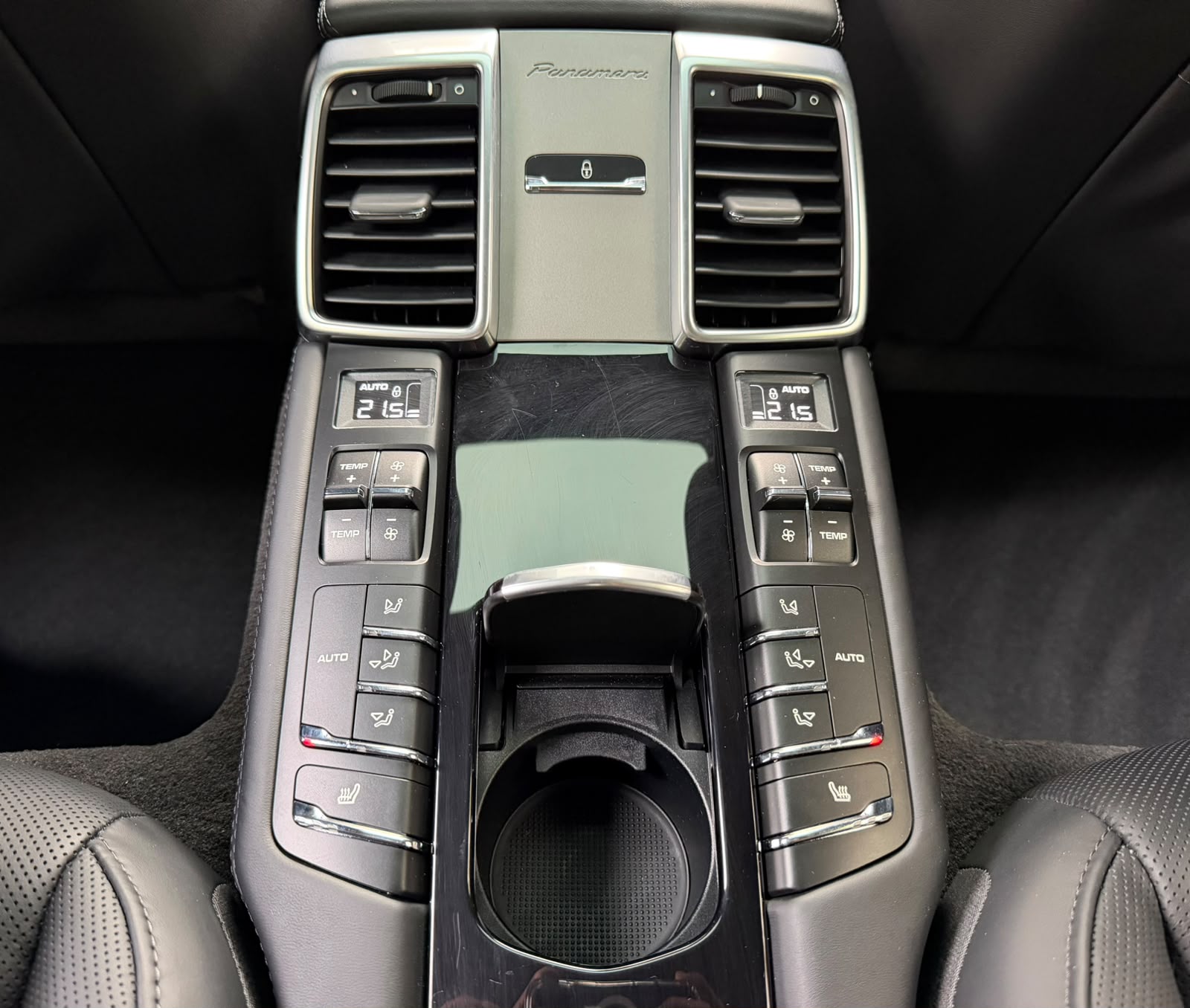 PORSCHE Panamera 4S 3.0 PDK-image-22