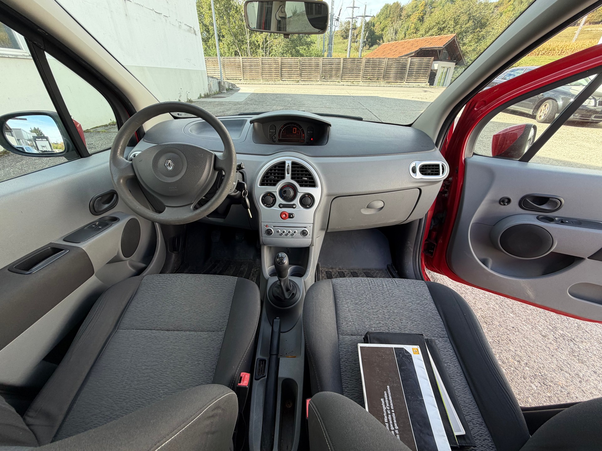 RENAULT Modus 1.2 16V Authentique-image-8