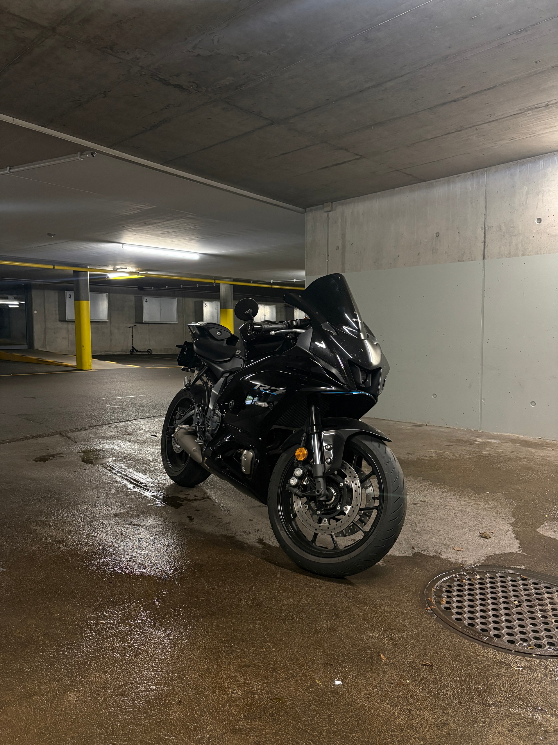 YAMAHA YZF-R7 (35kW)