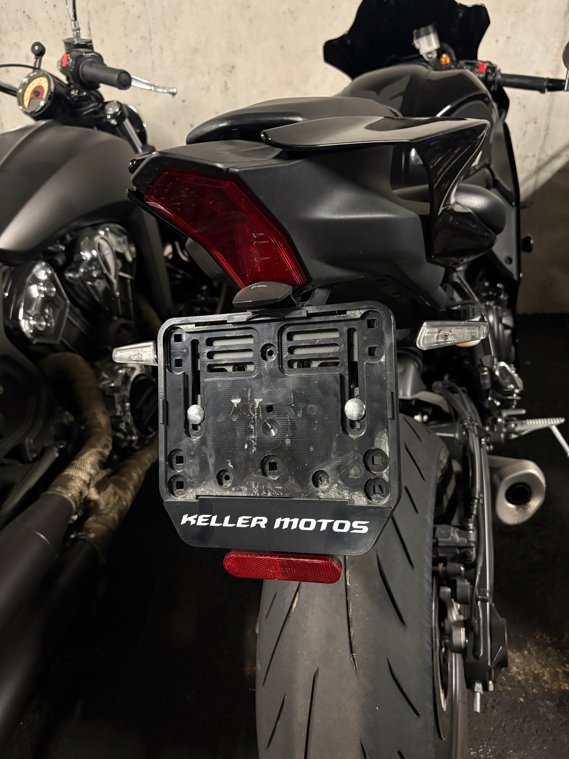 YAMAHA YZF-R7 (35kW)-image-8