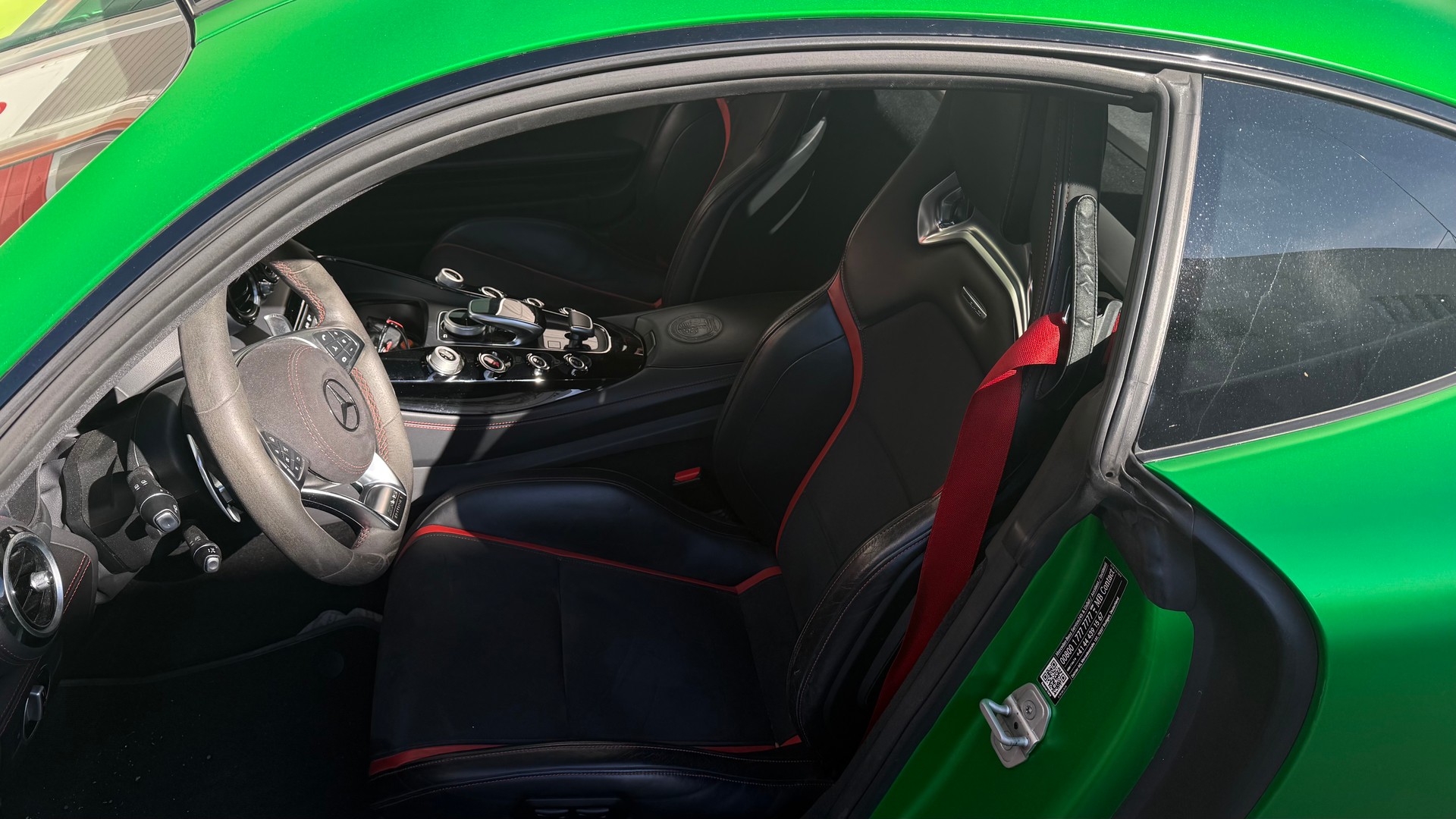 MERCEDES-BENZ AMG GT S Edition 1 Speedshift DCT-image-6
