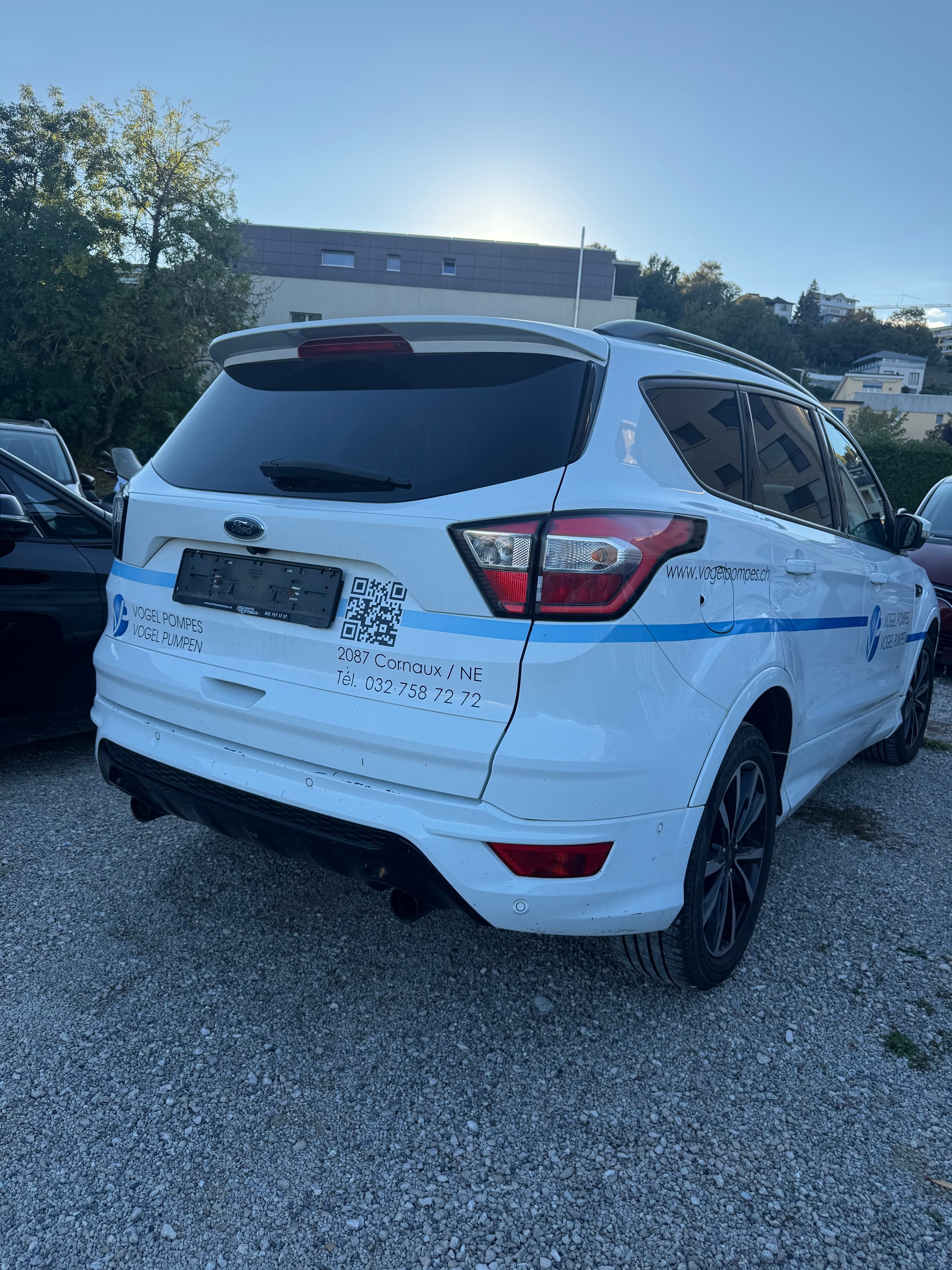 FORD Kuga 2.0 TDCi ST Line High 4WD PowerShift-image-4