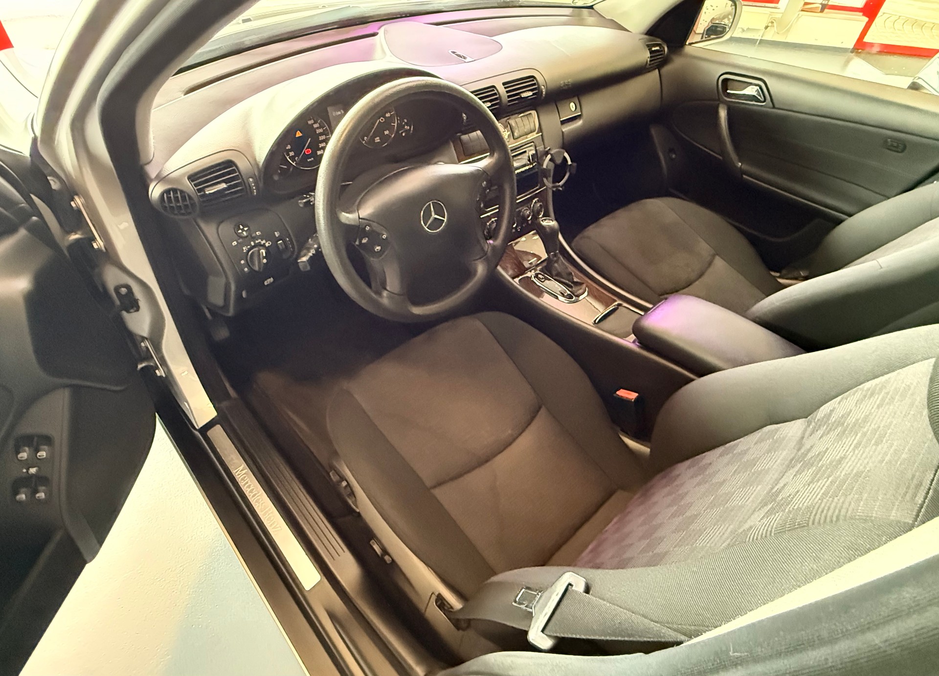 MERCEDES-BENZ C 220 CDI FACELIFT-image-13