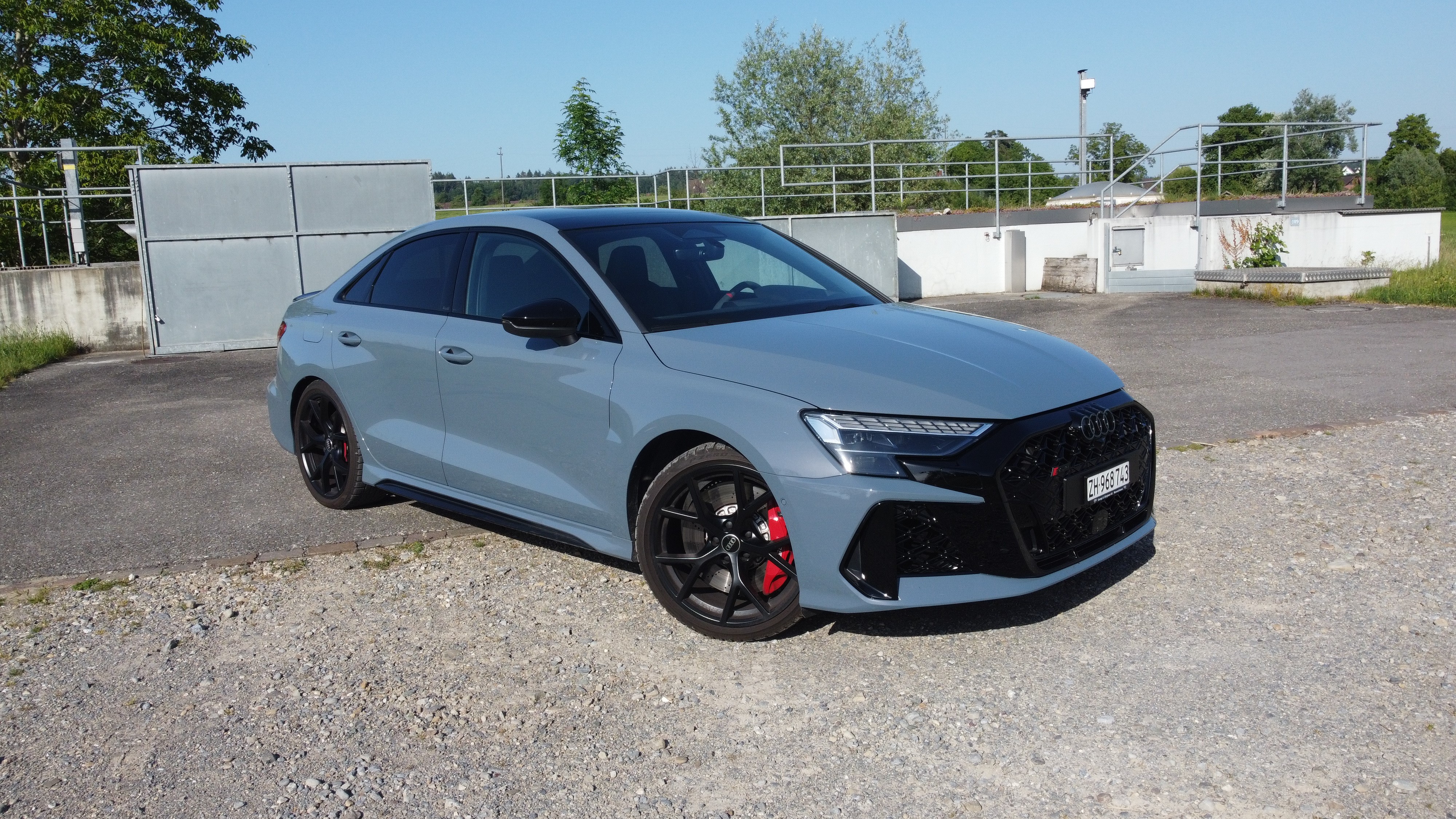 Car photo
