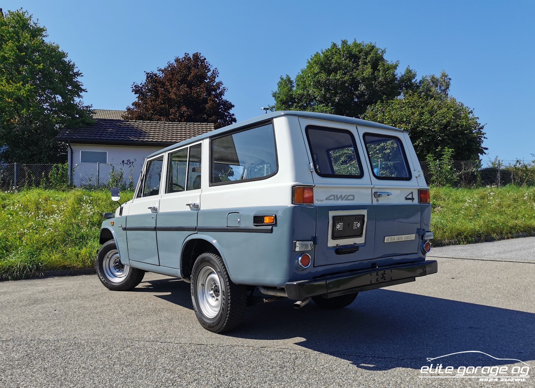 TOYOTA LAND CRUISER FJ 55 LV-image-7
