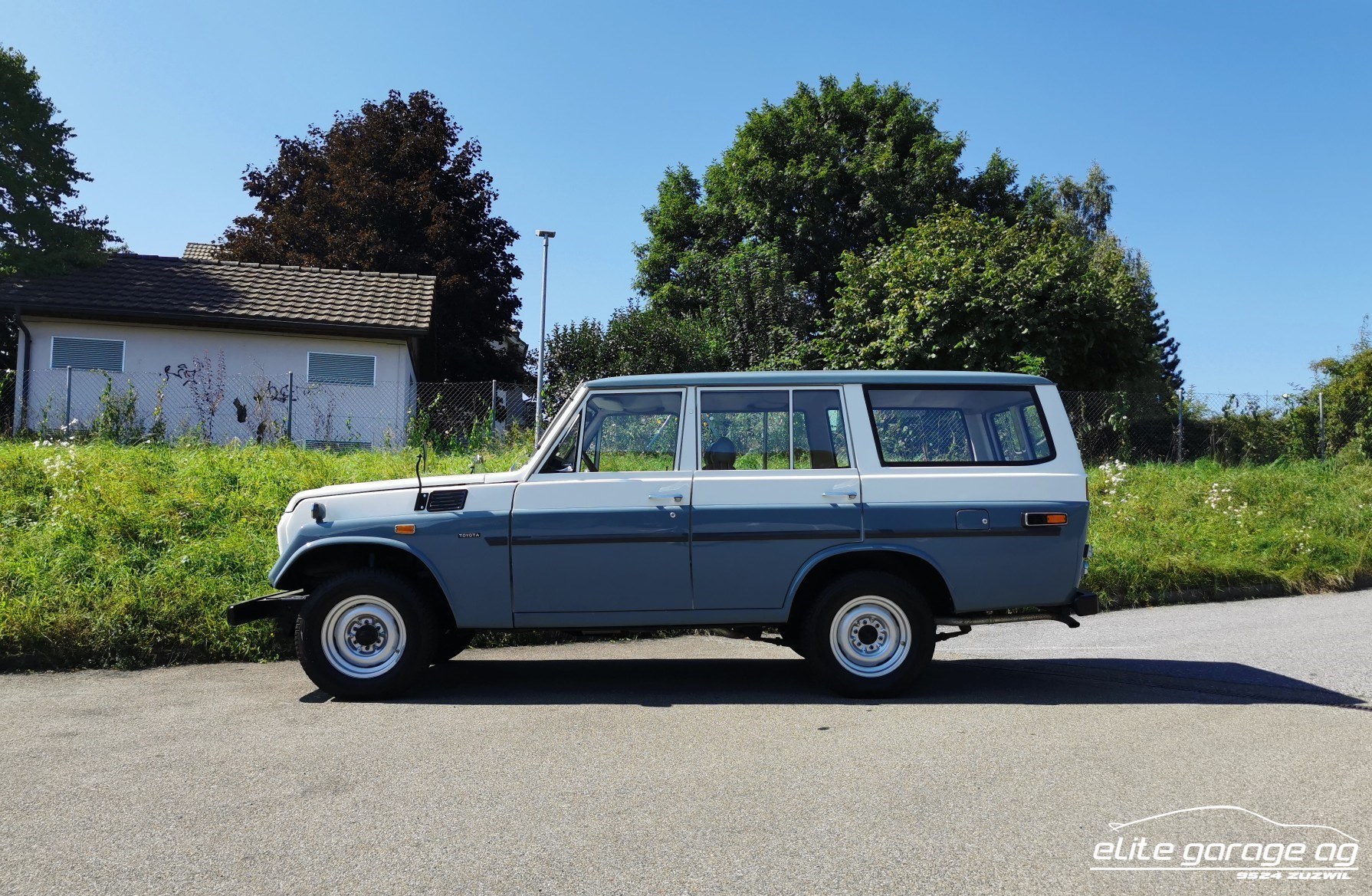 TOYOTA LAND CRUISER FJ 55 LV-image-4