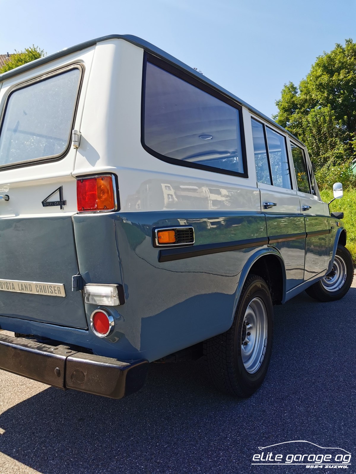 TOYOTA LAND CRUISER FJ 55 LV-image-8