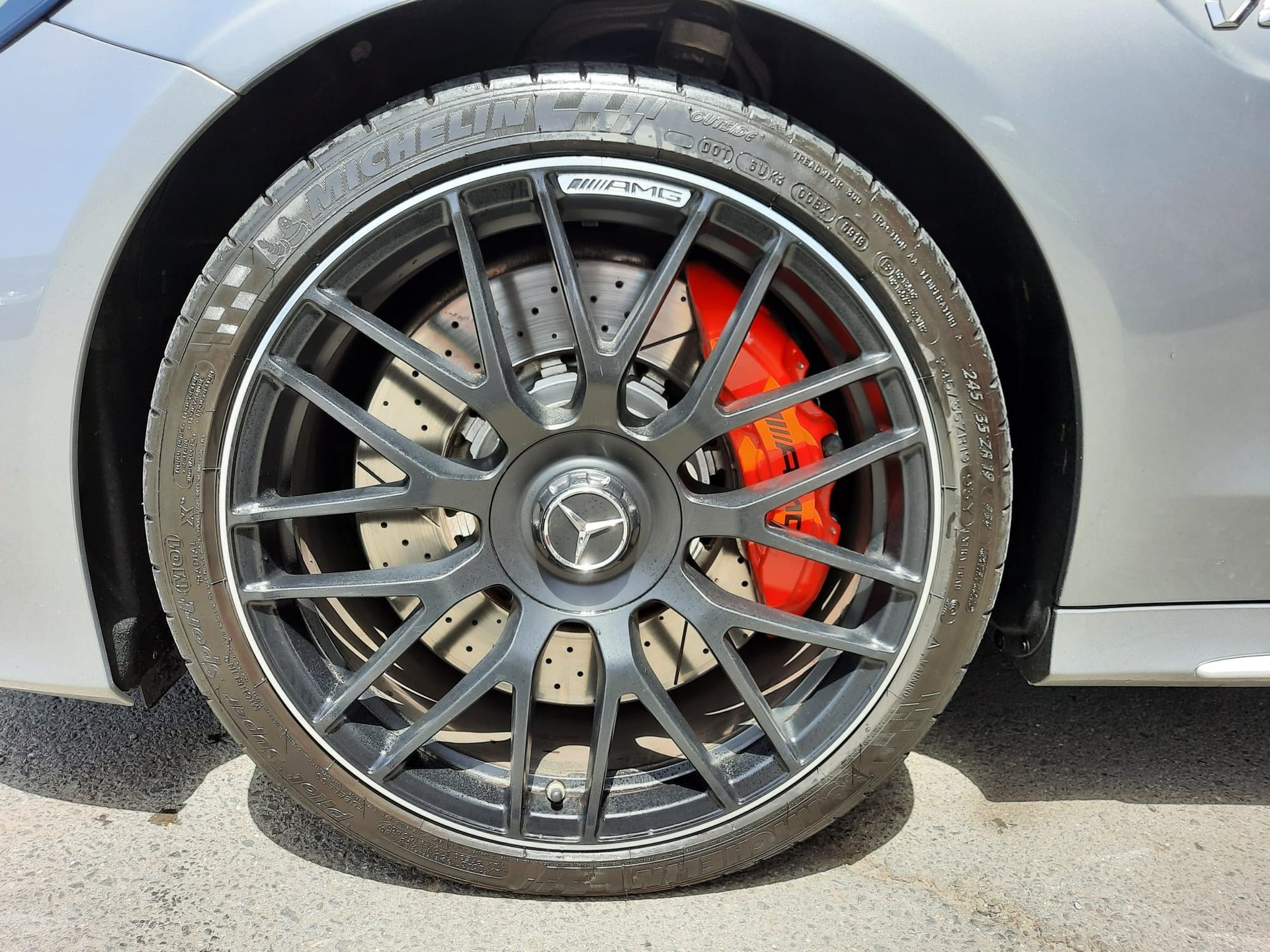 MERCEDES-BENZ C 63 S AMG Speedshift-image-4