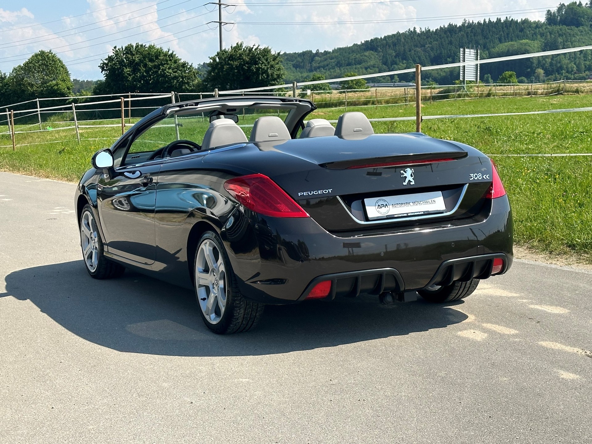 PEUGEOT 308 CC 1.6 16V Turbo Sport Pack-image-3