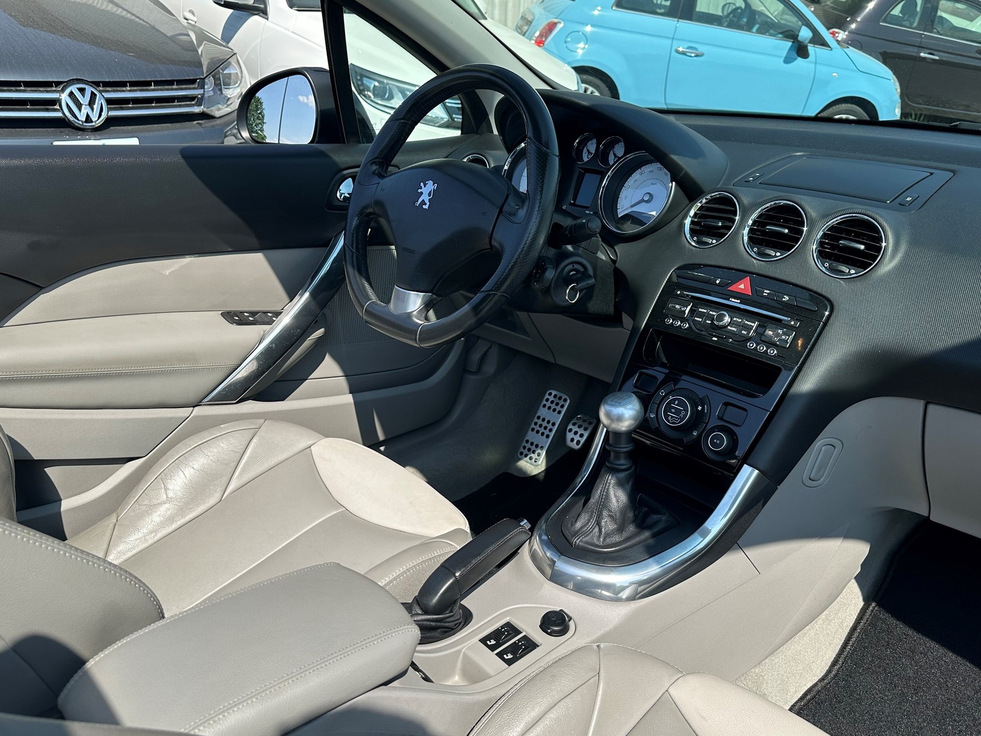 PEUGEOT 308 CC 1.6 16V Turbo Sport Pack-image-6