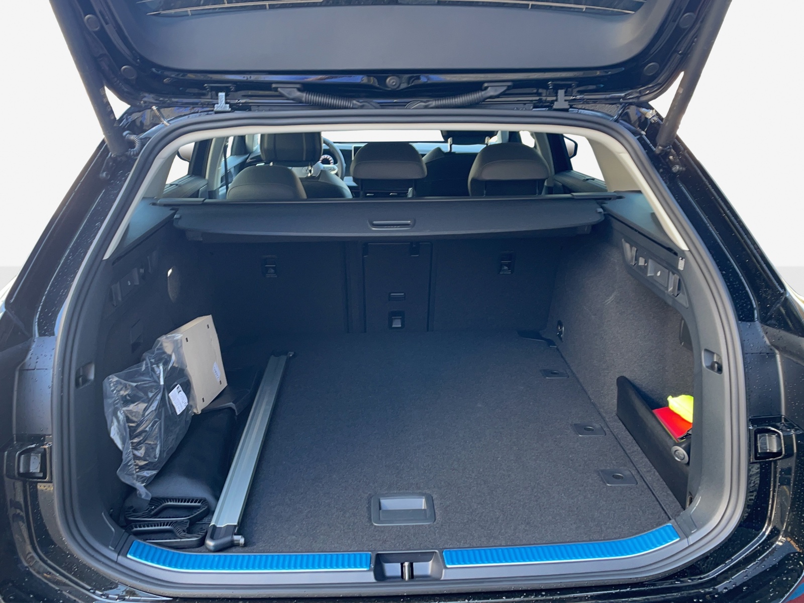 VW Passat Variant 2.0 TDI evo Business DSG-image-9
