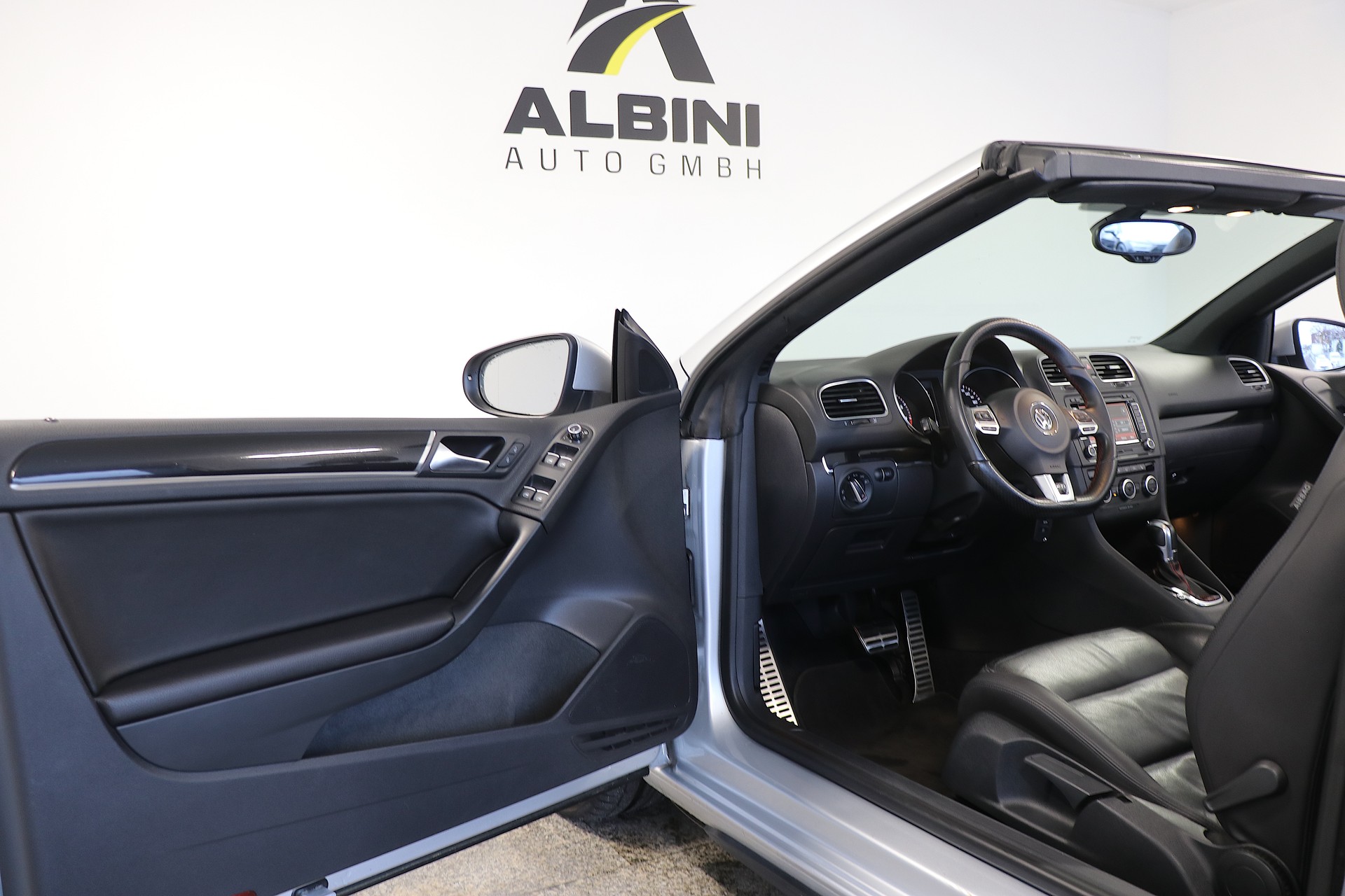 VW Golf Cabrio 2.0 TSI GTI DSG-image-5