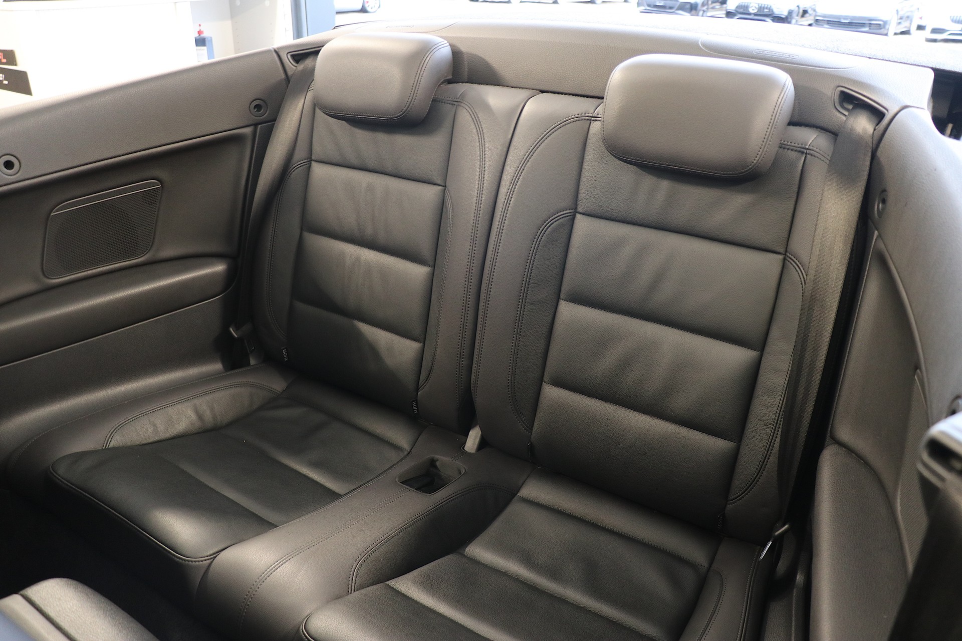 VW Golf Cabrio 2.0 TSI GTI DSG-image-14